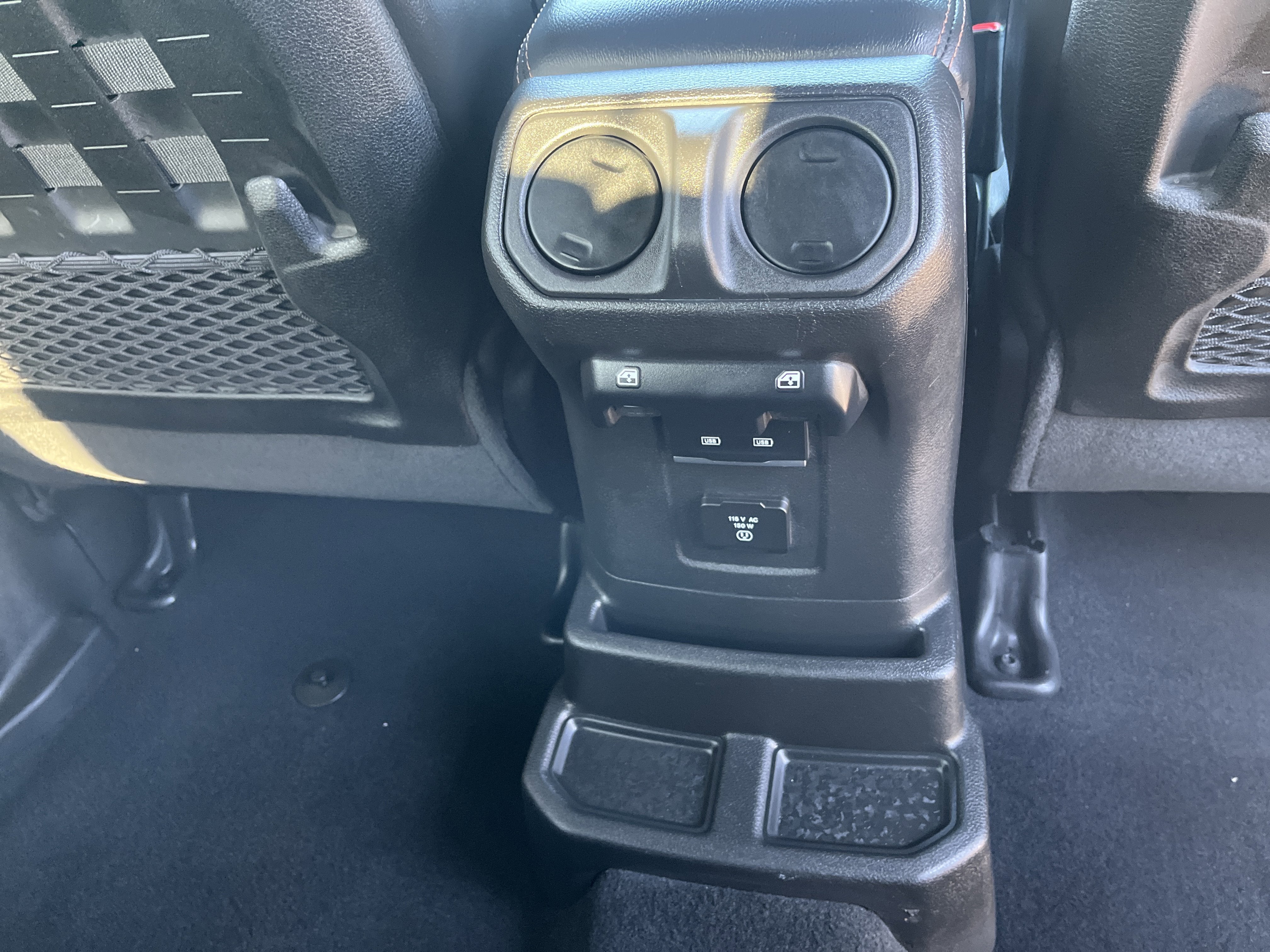 2021 Jeep Wrangler Unlimited Rubicon 392 V8 4WD Trailer-Tow XTremeRecom35-InchTirePkgs w/Sky-OneTouchPwrTop Nav HtdLthr