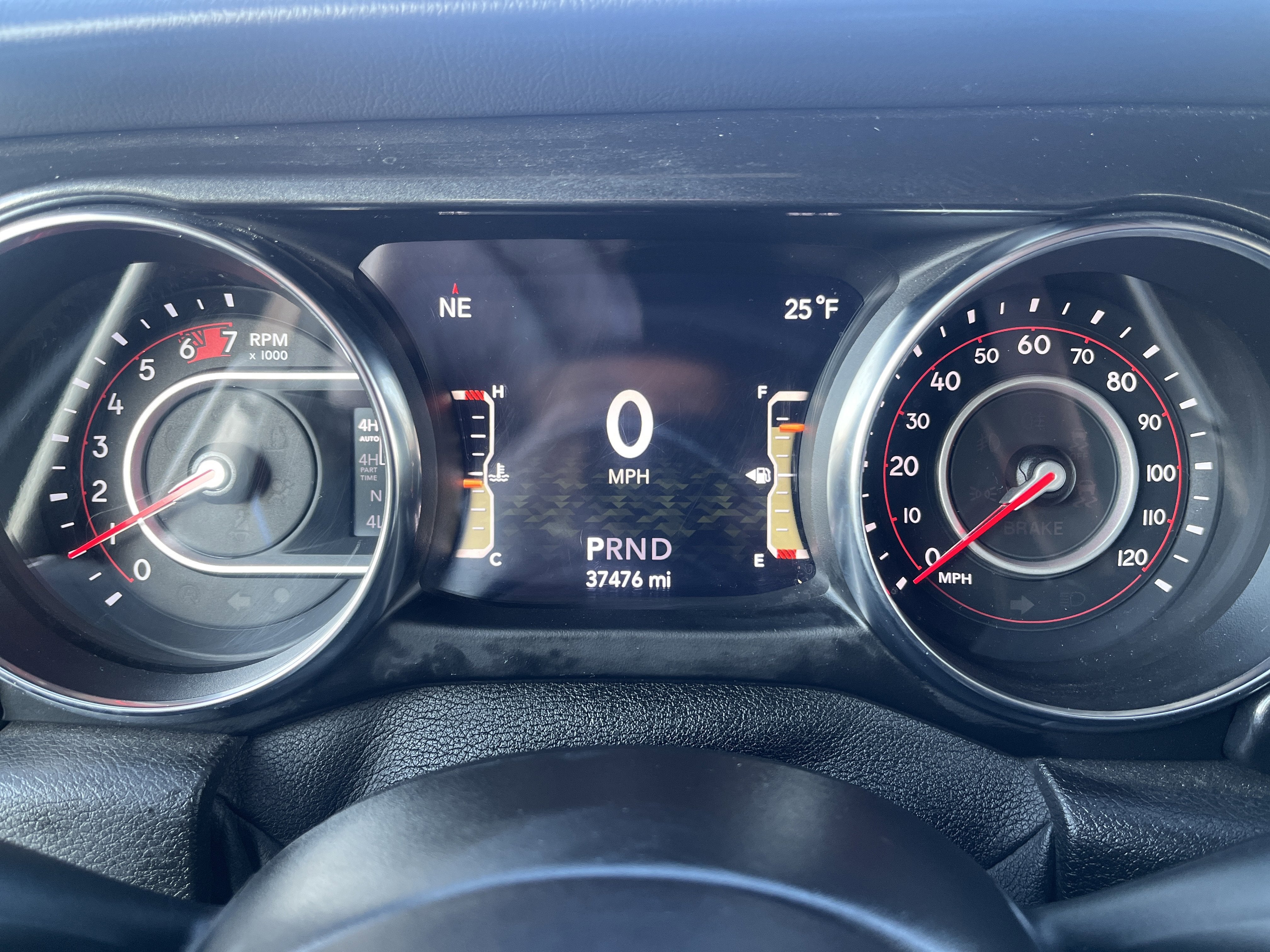 2021 Jeep Wrangler Unlimited Rubicon 392 V8 4WD Trailer-Tow XTremeRecom35-InchTirePkgs w/Sky-OneTouchPwrTop Nav HtdLthr