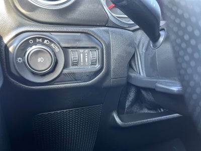 2021 Jeep Wrangler Unlimited Rubicon 392 V8 4WD Trailer-Tow XTremeRecom35-InchTirePkgs w/Sky-OneTouchPwrTop Nav HtdLthr