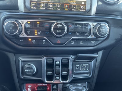 2021 Jeep Wrangler Unlimited Rubicon 392 V8 4WD Trailer-Tow XTremeRecom35-InchTirePkgs w/Sky-OneTouchPwrTop Nav HtdLthr