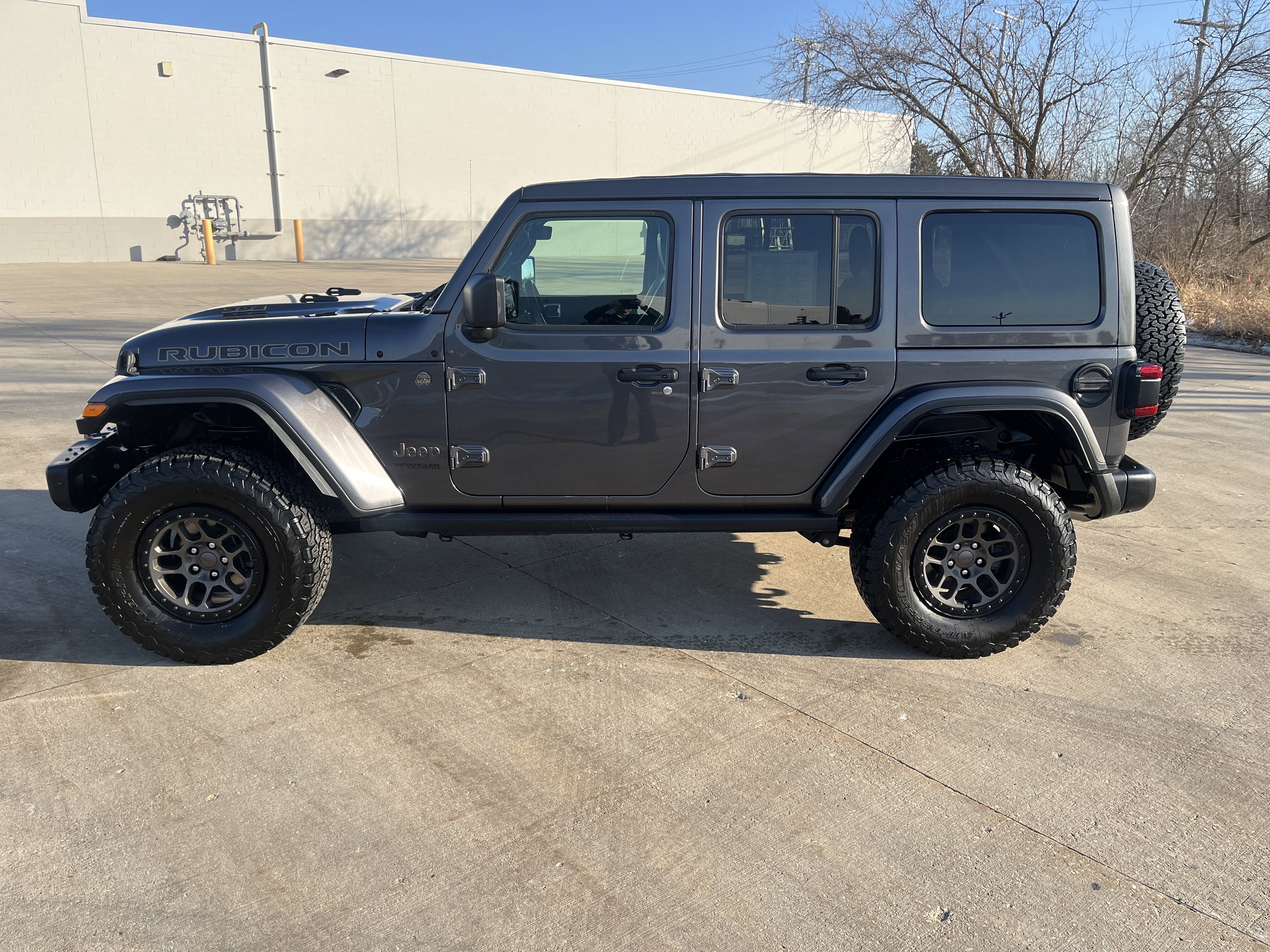 2021 Jeep Wrangler Unlimited Rubicon 392 V8 4WD Trailer-Tow XTremeRecom35-InchTirePkgs w/Sky-OneTouchPwrTop Nav HtdLthr