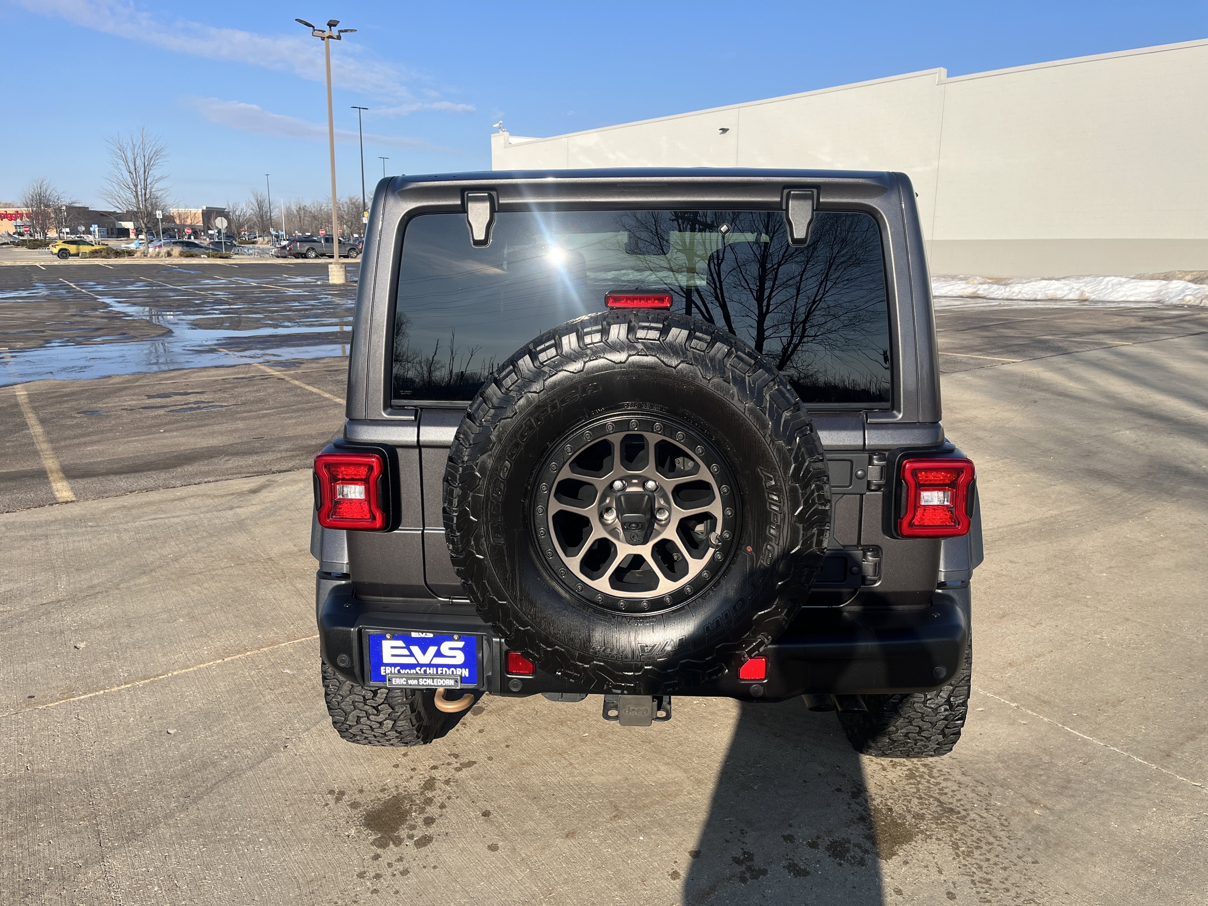 2021 Jeep Wrangler Unlimited Rubicon 392 V8 4WD Trailer-Tow XTremeRecom35-InchTirePkgs w/Sky-OneTouchPwrTop Nav HtdLthr