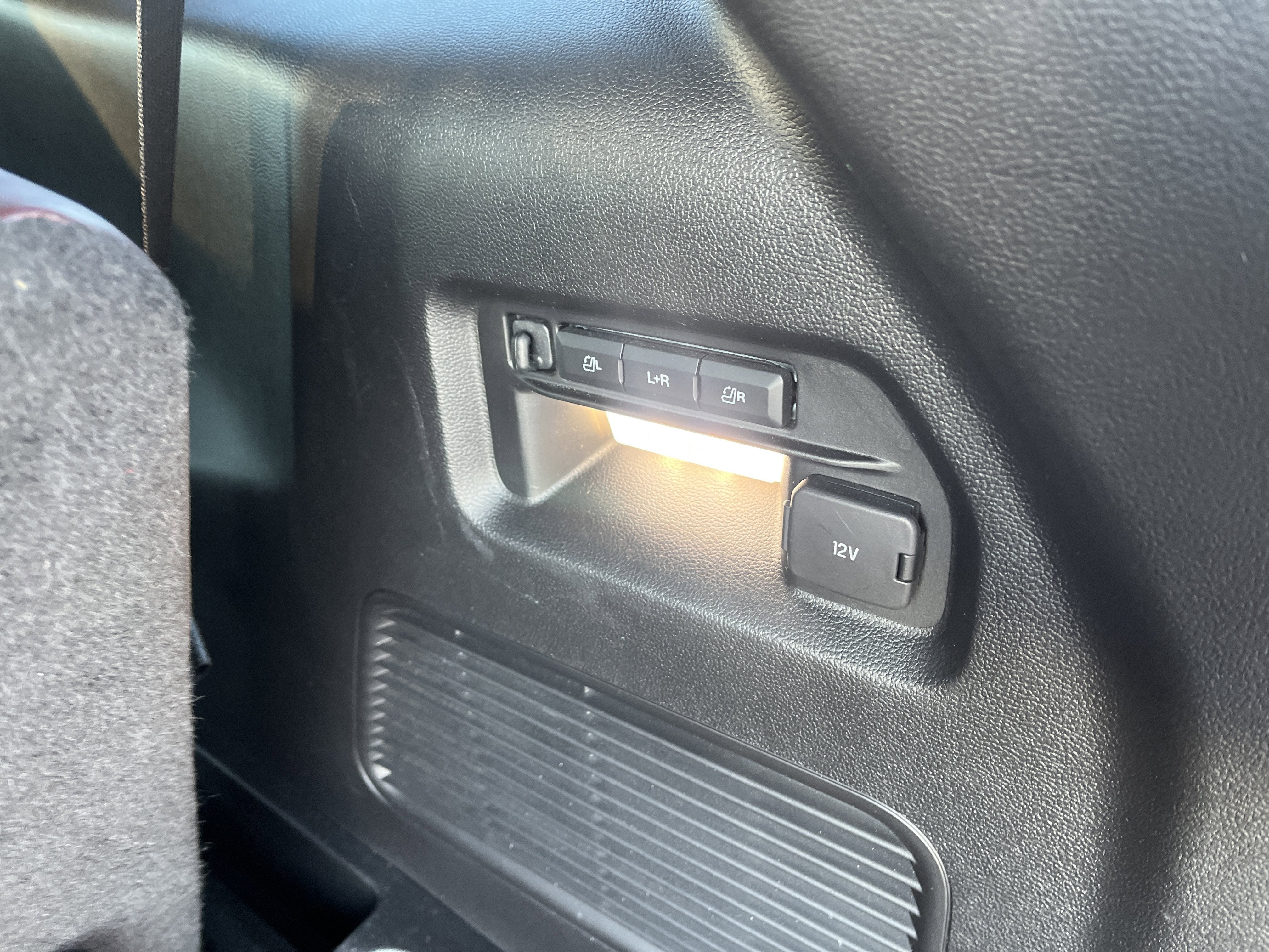 2020 Ford Explorer Platinum 4WD PremiumTechnologyPkg w/Sunroof 21s HtdCldMemLthr