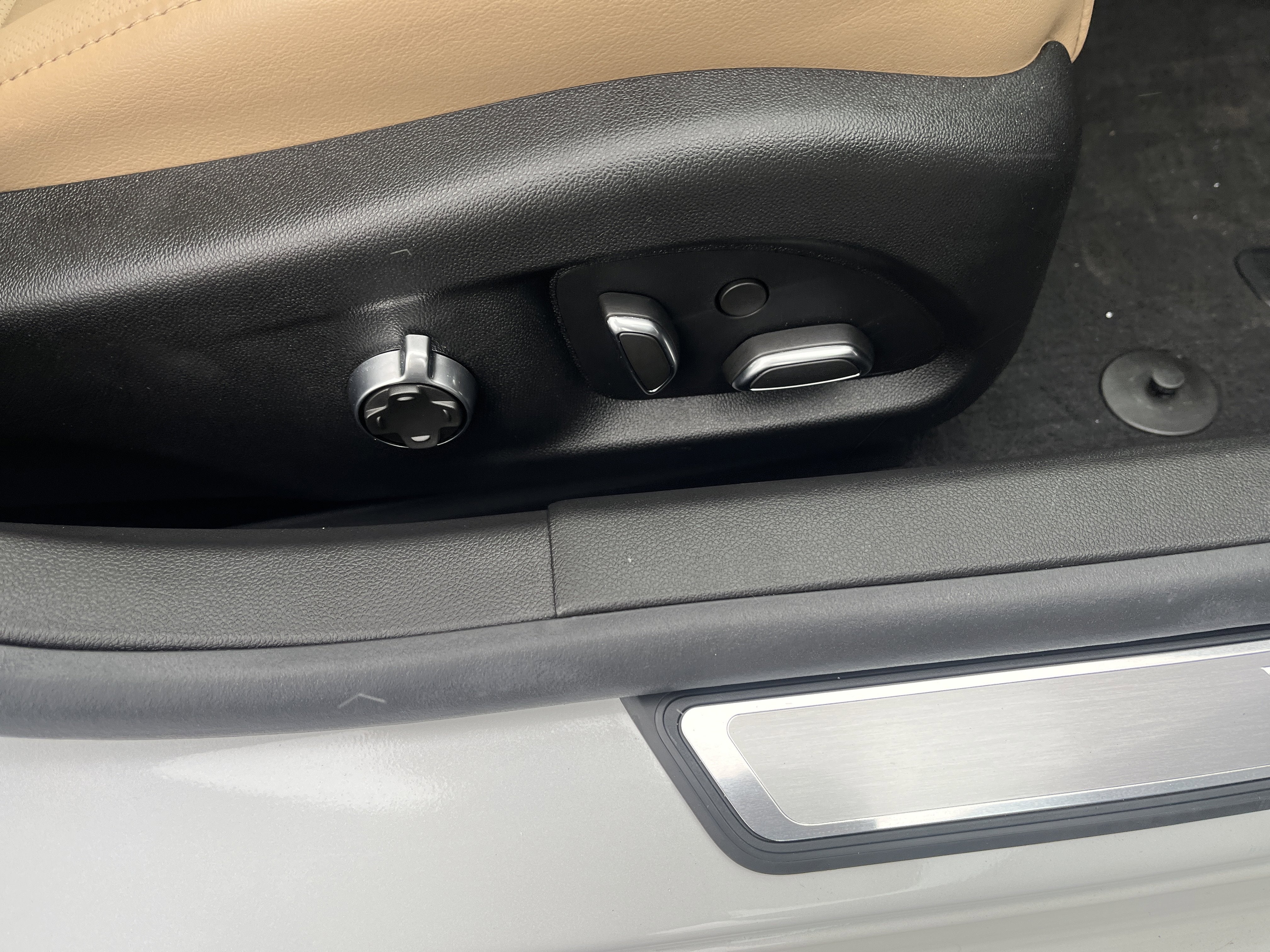 2025 Cadillac CT5 Premium Luxury AWD Sun&SoundPkg w/19s SuperCruise Sunroof AKG-Audio HD-SurroundVision