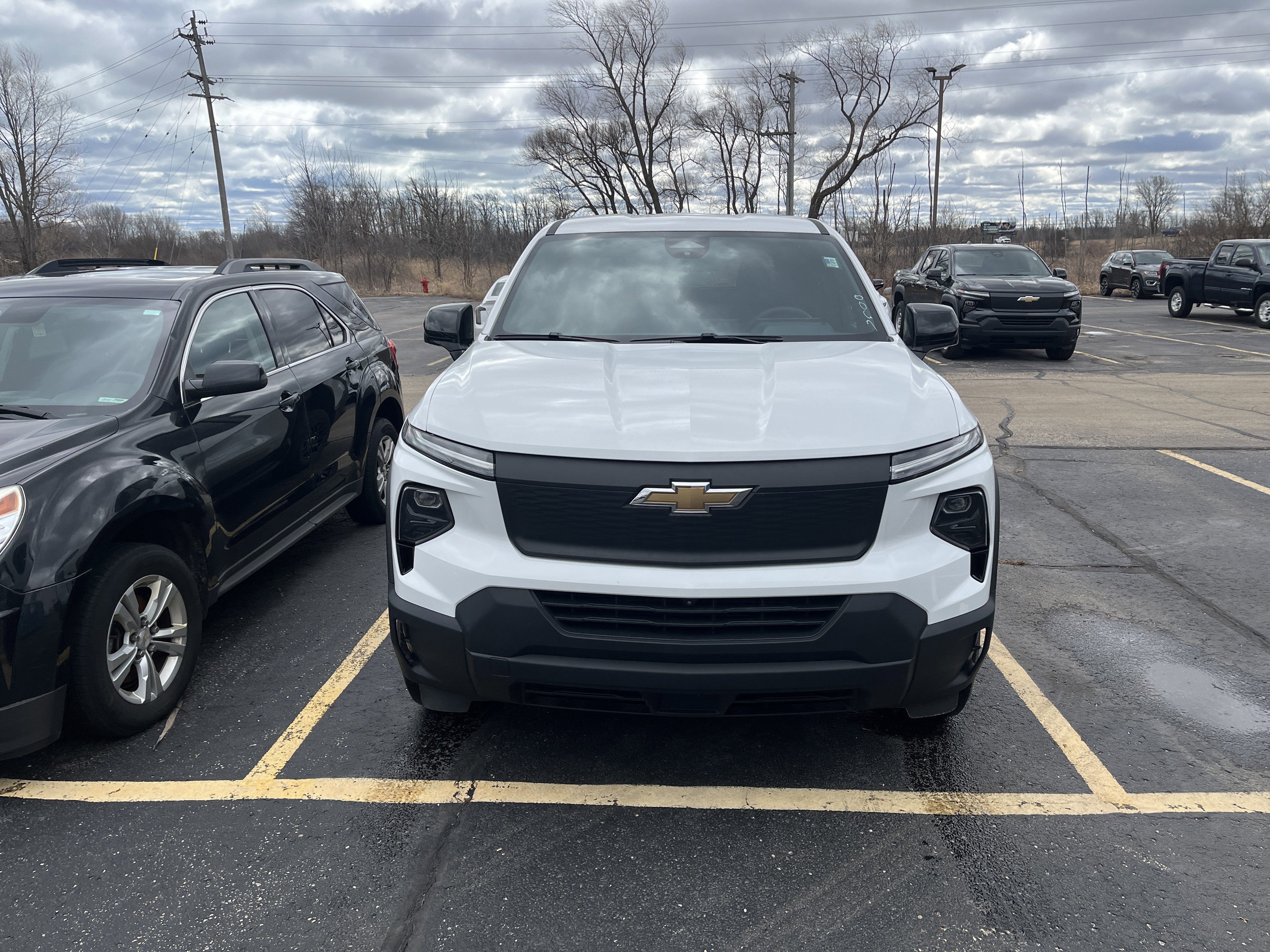 Used 2024 Chevrolet Silverado EV Work Truck with VIN 1GC10VEL5RU000067 for sale in Saukville, WI