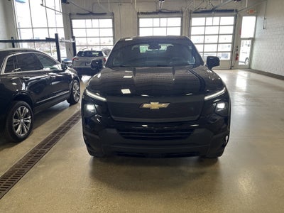 2024 Chevrolet Silverado EV 4WT Work Truck e4WD w/Dual-LevelChargeCord Spray-OnBedliner AssistSteps