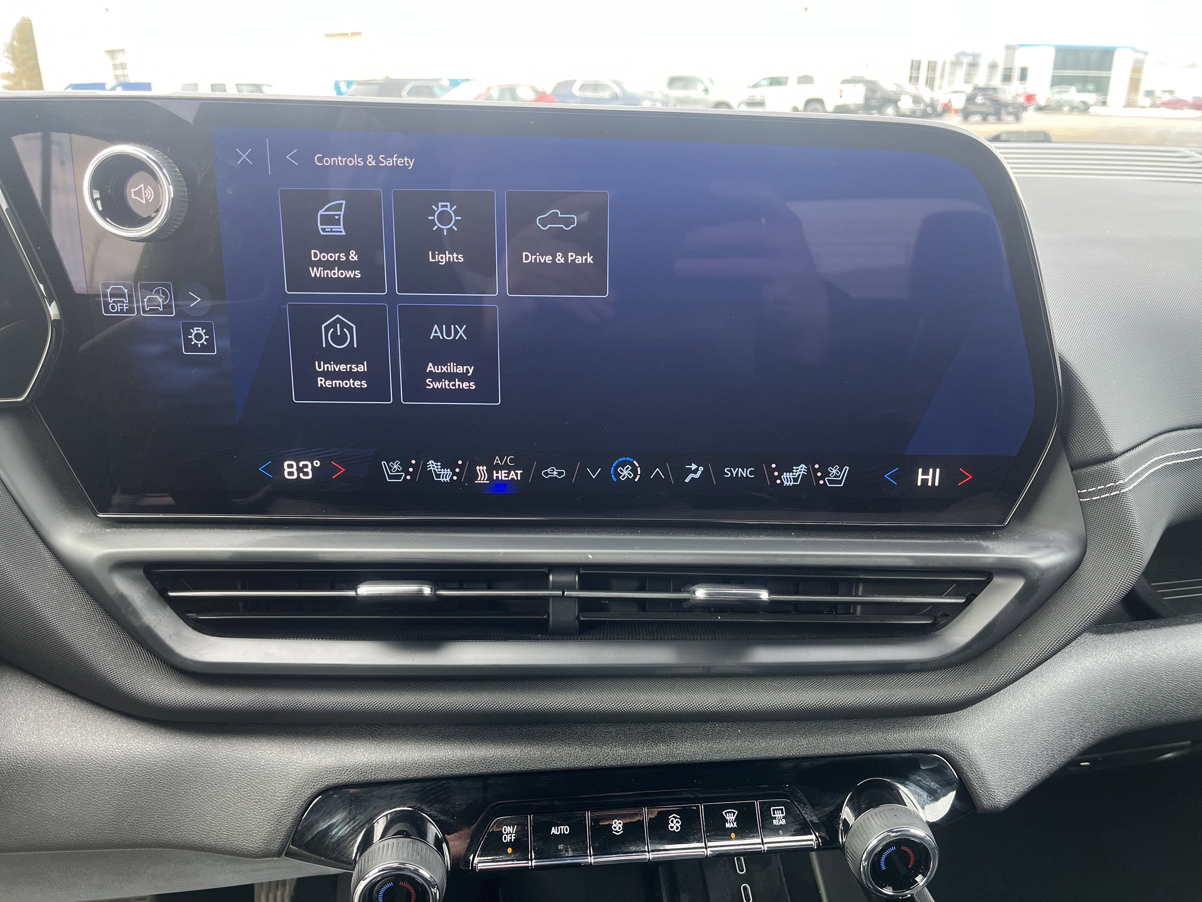 2025 Chevrolet Silverado EV LT Extended Range e4WD w/AdptvCrz Spray-OnBedliner HD-SrrndVsn