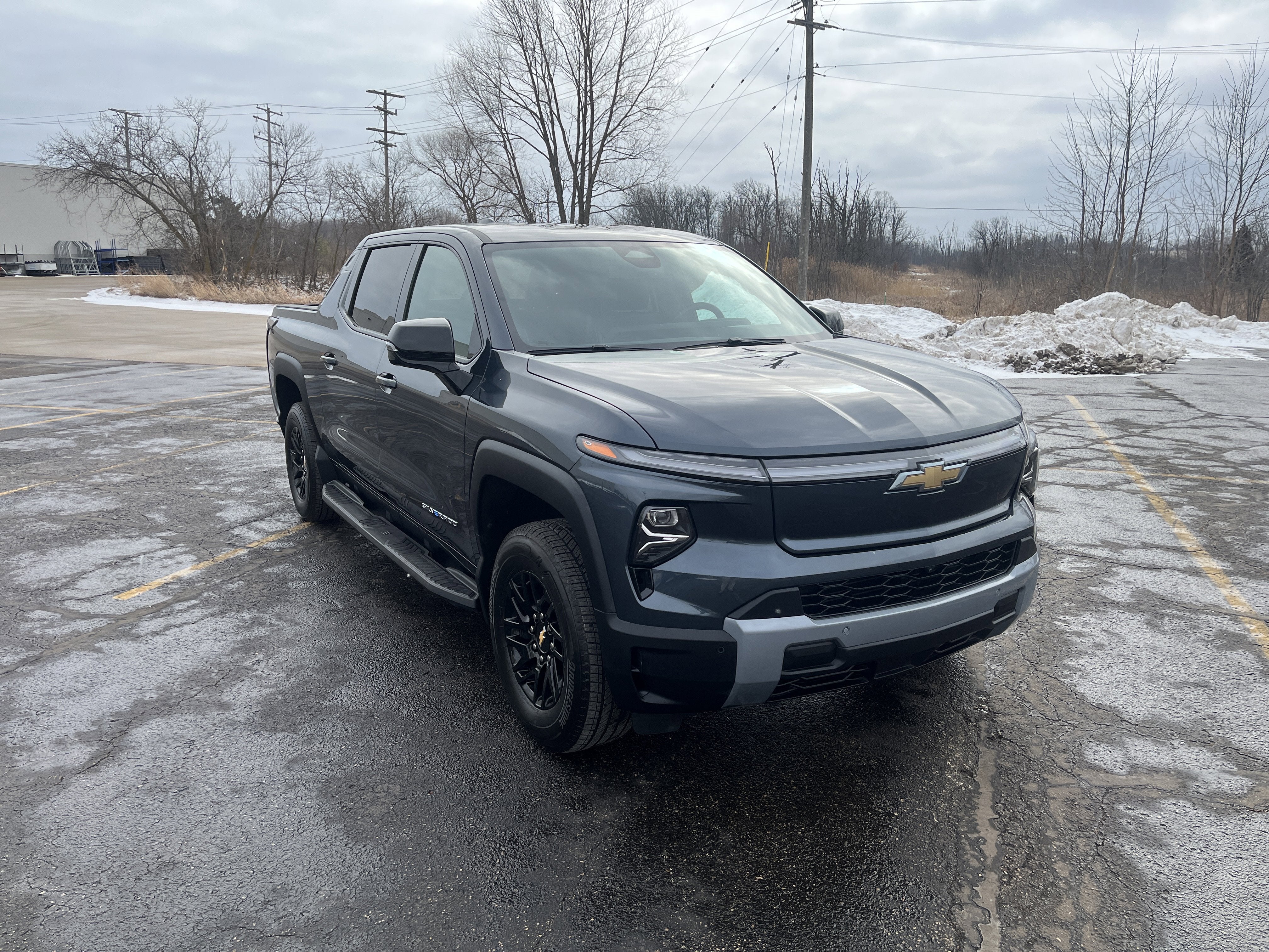 2025 Chevrolet Silverado EV LT Extended Range e4WD w/AdptvCrz Spray-OnBedliner HD-SrrndVsn