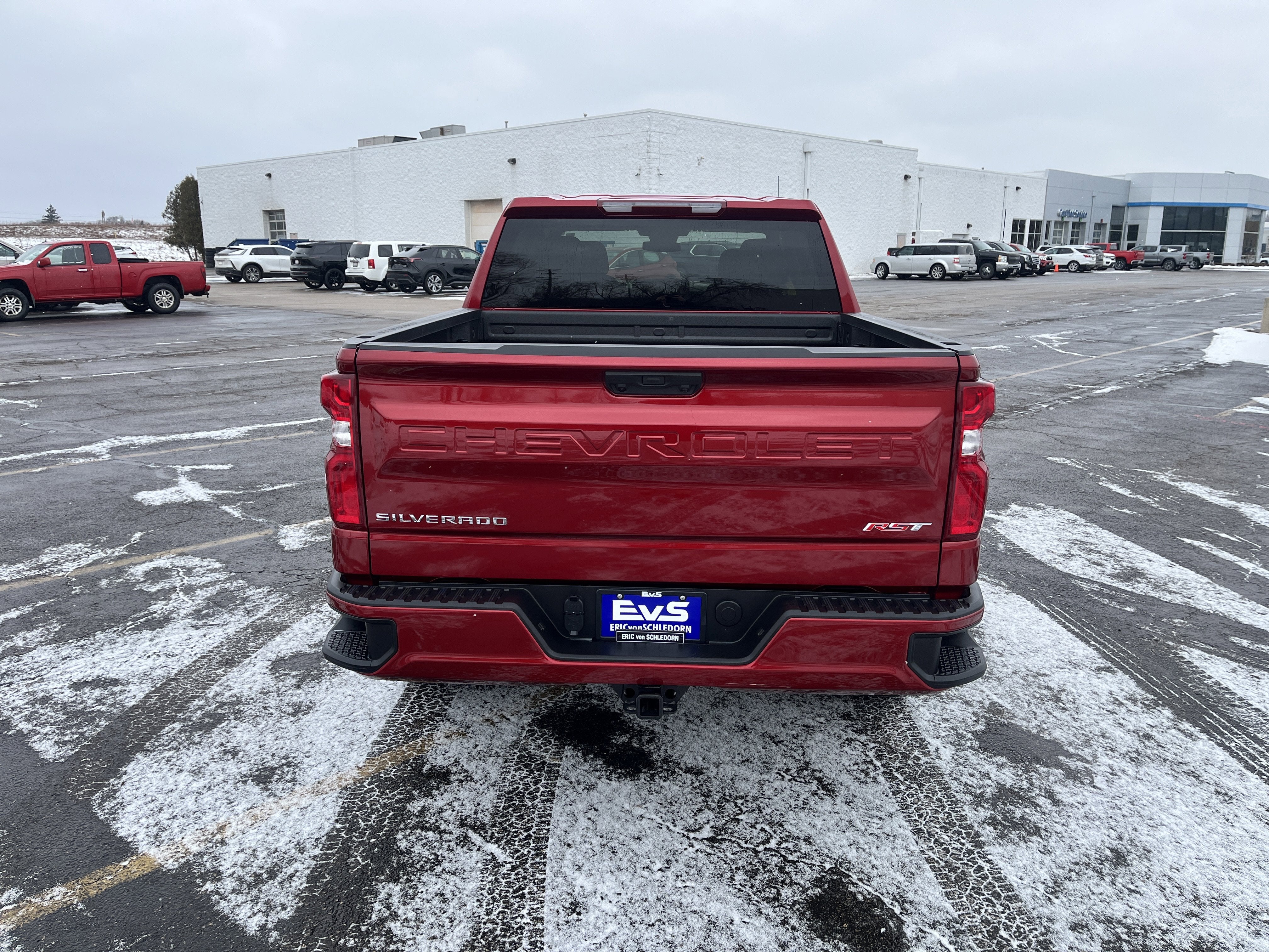 2026 Chevrolet Silverado 1500 RST Crew Cab 4WD SelectPkg w/Spray-OnBedlinr 20s HtdSeats HtdSteeringWheel