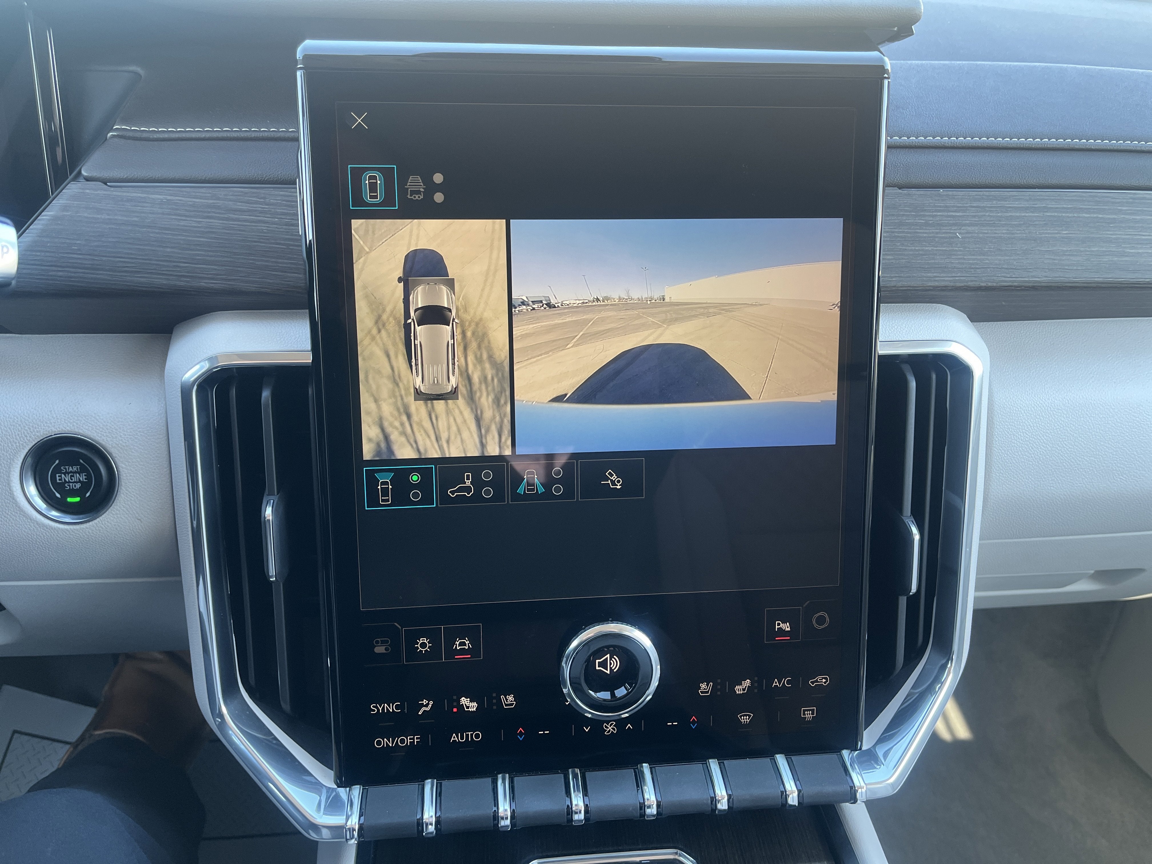 2025 GMC Acadia Denali w/Sunroof AdptvCrz HtdCldMemLthr HtdStrngWhl 20s HD-SurroundVision