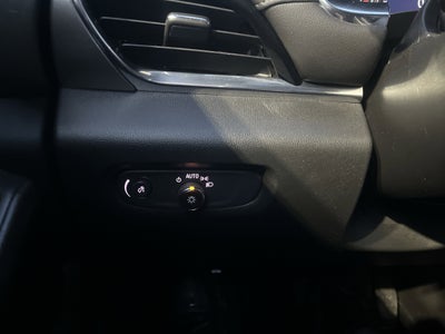 2023 Chevrolet Traverse LT Cloth AWD TraileringEquipment w/HtdSeats RemoteStart 8-WayPwrDrvrSeat