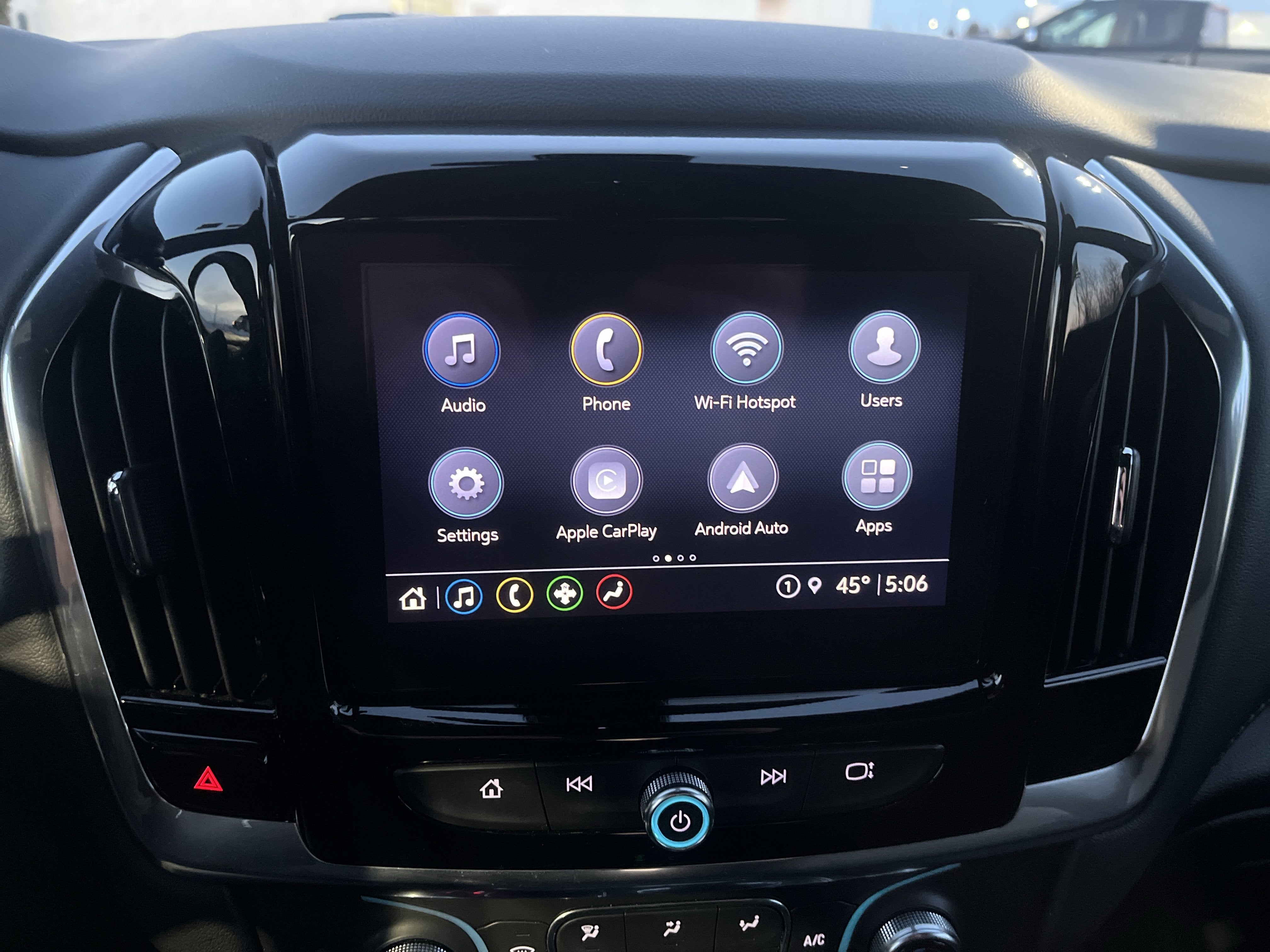 2023 Chevrolet Traverse LT Cloth AWD TraileringEquipment w/HtdSeats RemoteStart 8-WayPwrDrvrSeat