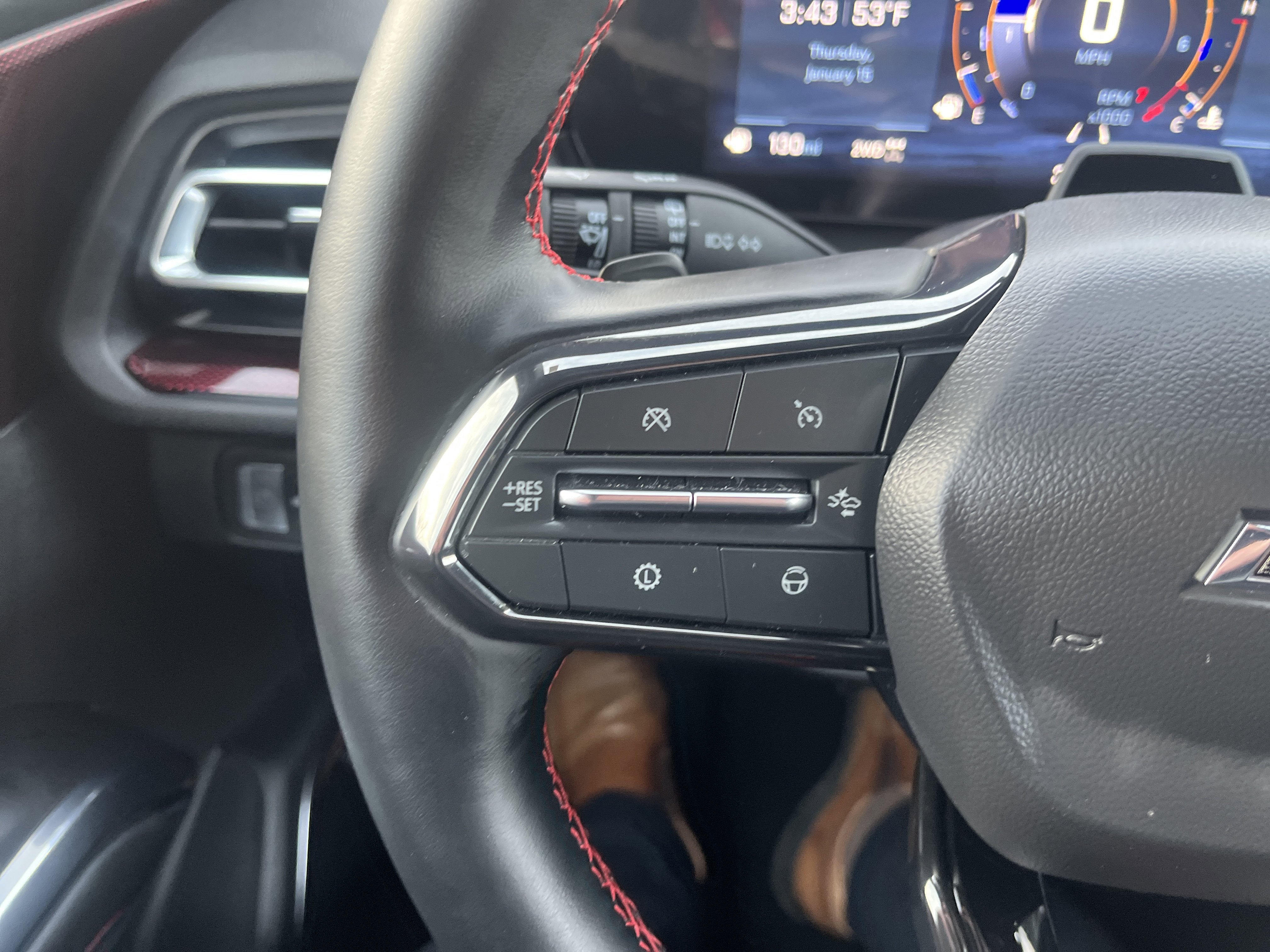 2025 Chevrolet Traverse RS AWD w/AdptvCrz HtdCldMemLthr HtdSteeringWheel HD-SurroundVision