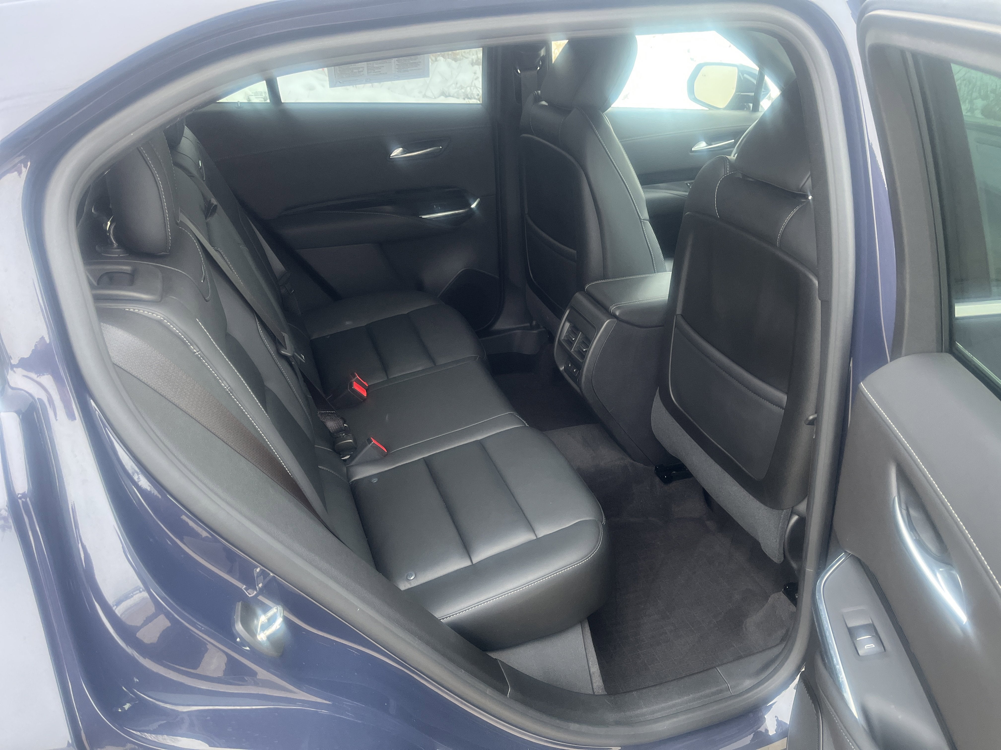 2024 Cadillac XT4 Luxury AWD ColdWxPkg w/Sunroof HtdLthr HtdSteeringWheel HD-RearCamera