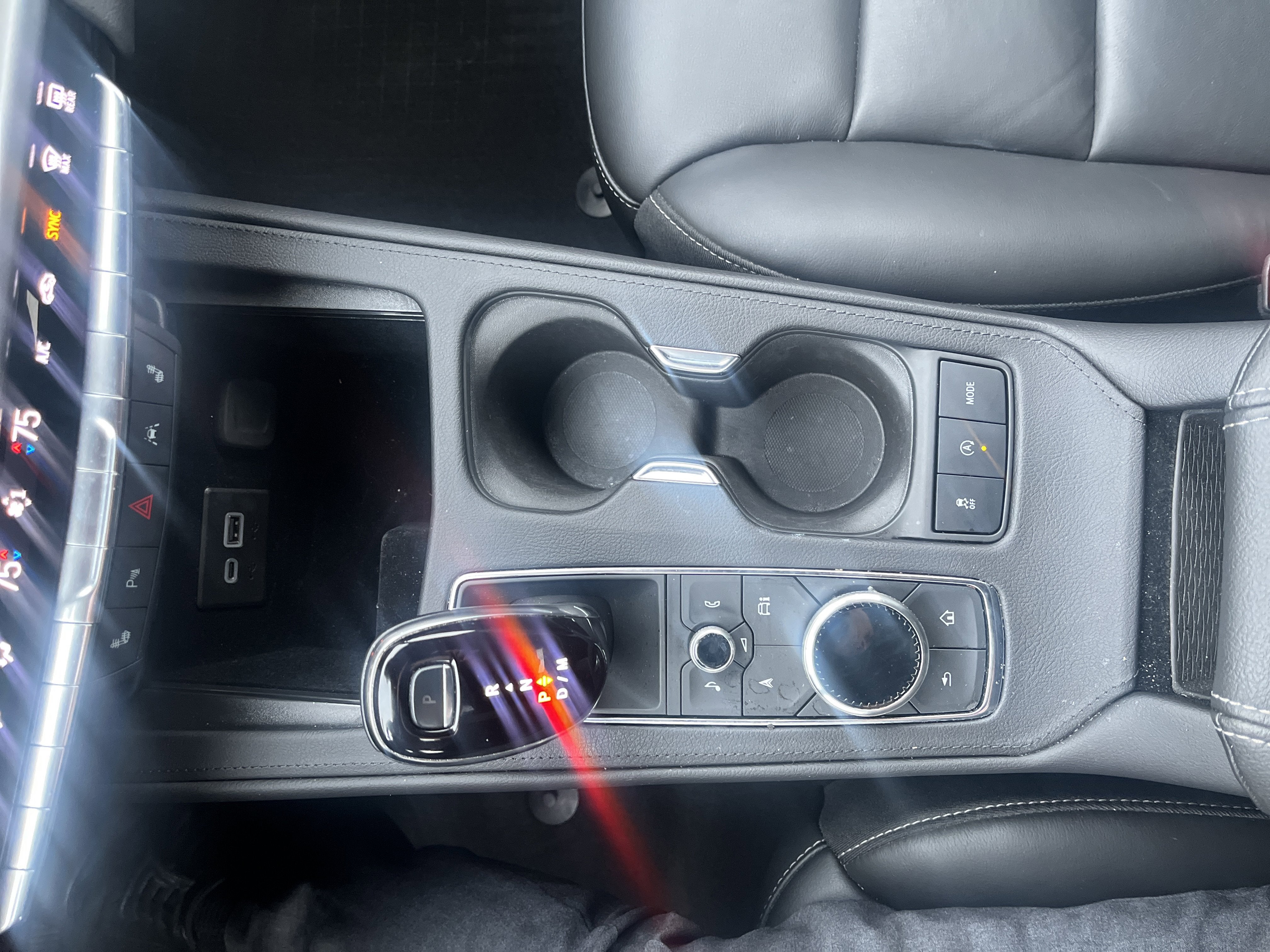 2024 Cadillac XT4 Luxury AWD ColdWxPkg w/Sunroof HtdLthr HtdSteeringWheel HD-RearCamera