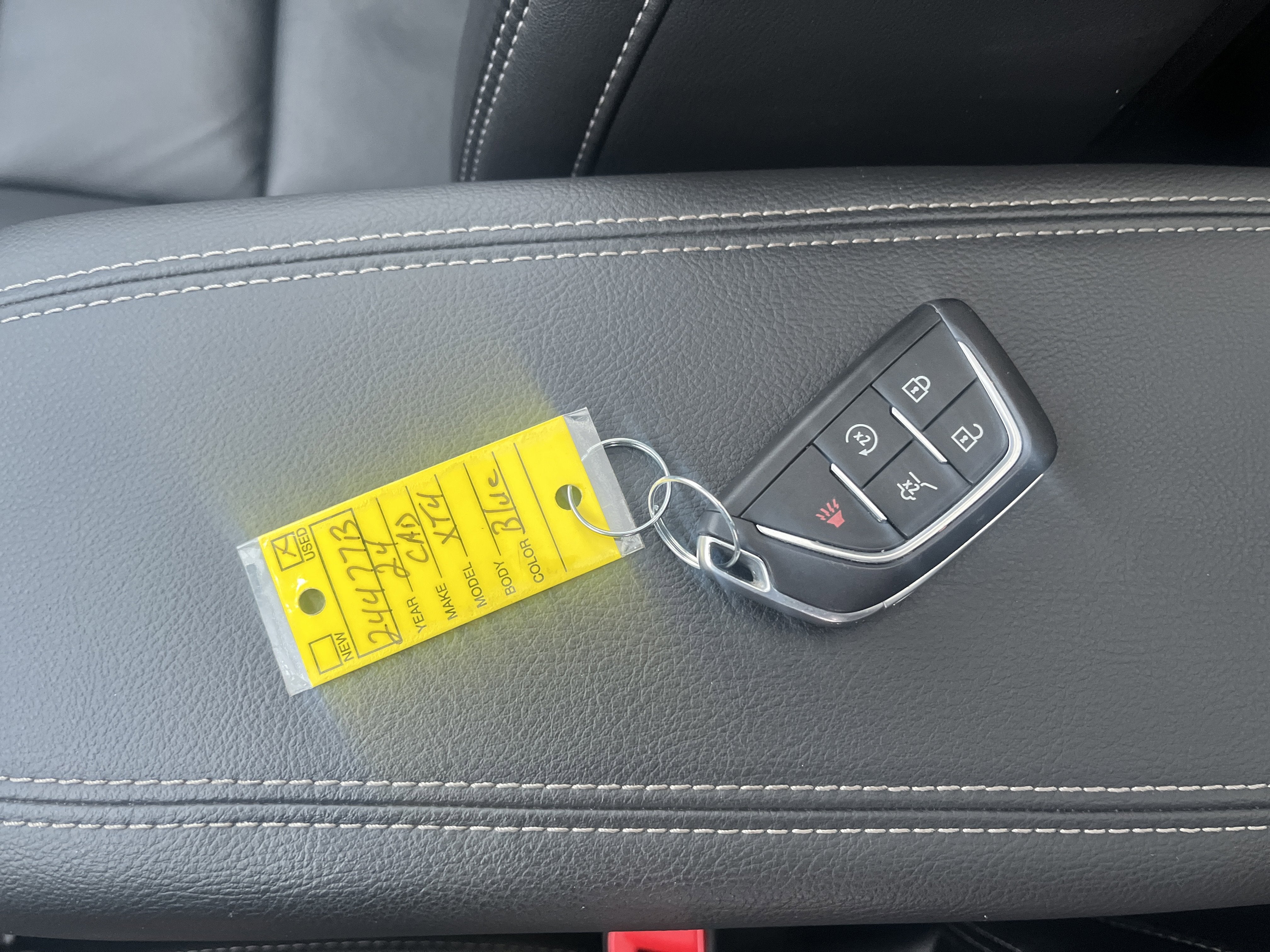 2024 Cadillac XT4 Luxury AWD ColdWxPkg w/Sunroof HtdLthr HtdSteeringWheel HD-RearCamera