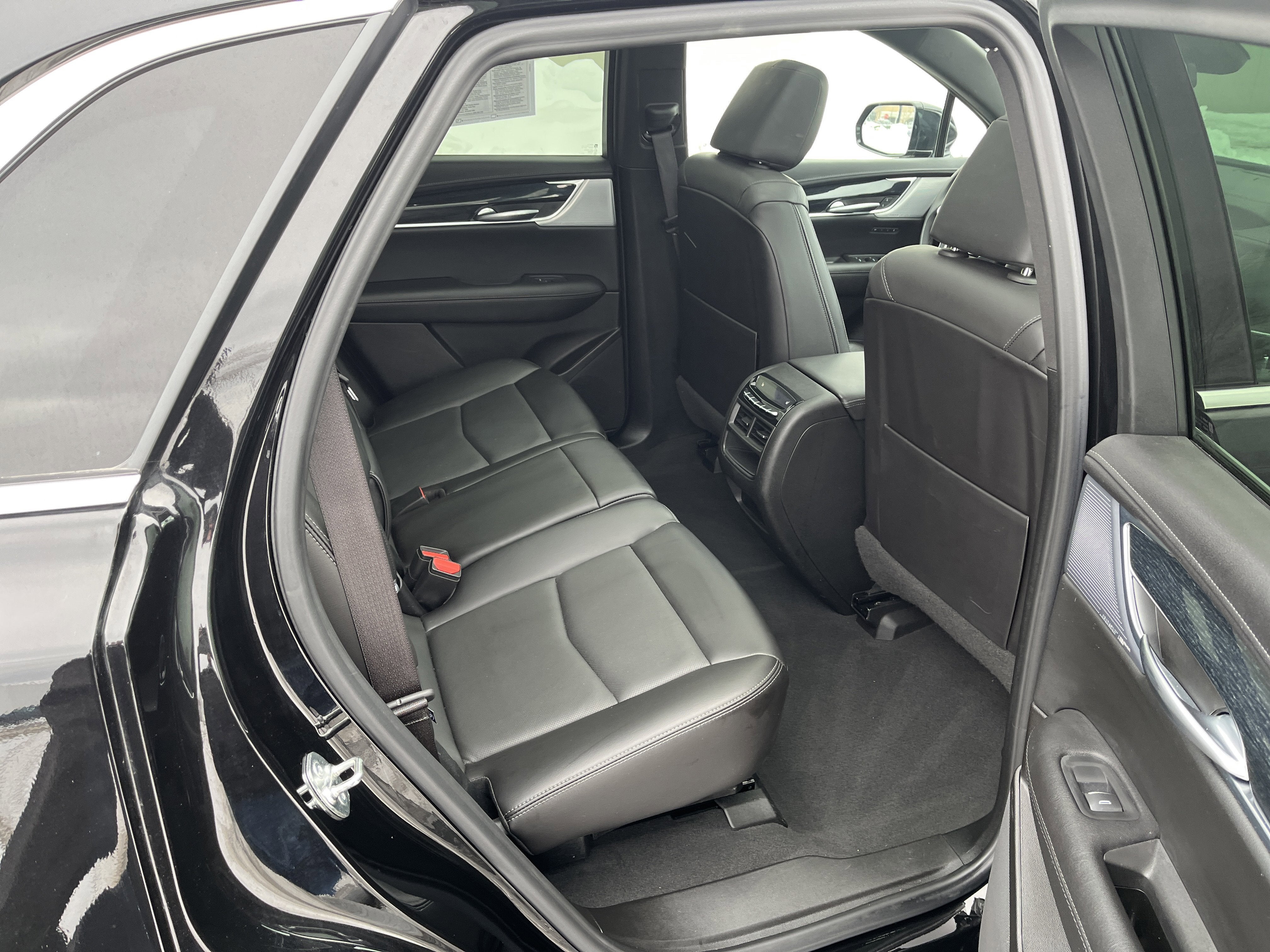 2025 Cadillac XT5 Premium Luxury AWD 3.6L w/Tri-ZoneAutomaticClimateControl HtdCldMemLthr AirIonizer Sunroof HD-RrCam