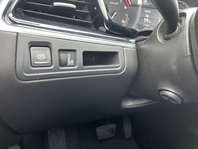 2025 Cadillac XT5 Premium Luxury AWD 3.6L w/Tri-ZoneAutomaticClimateControl HtdCldMemLthr AirIonizer Sunroof HD-RrCam