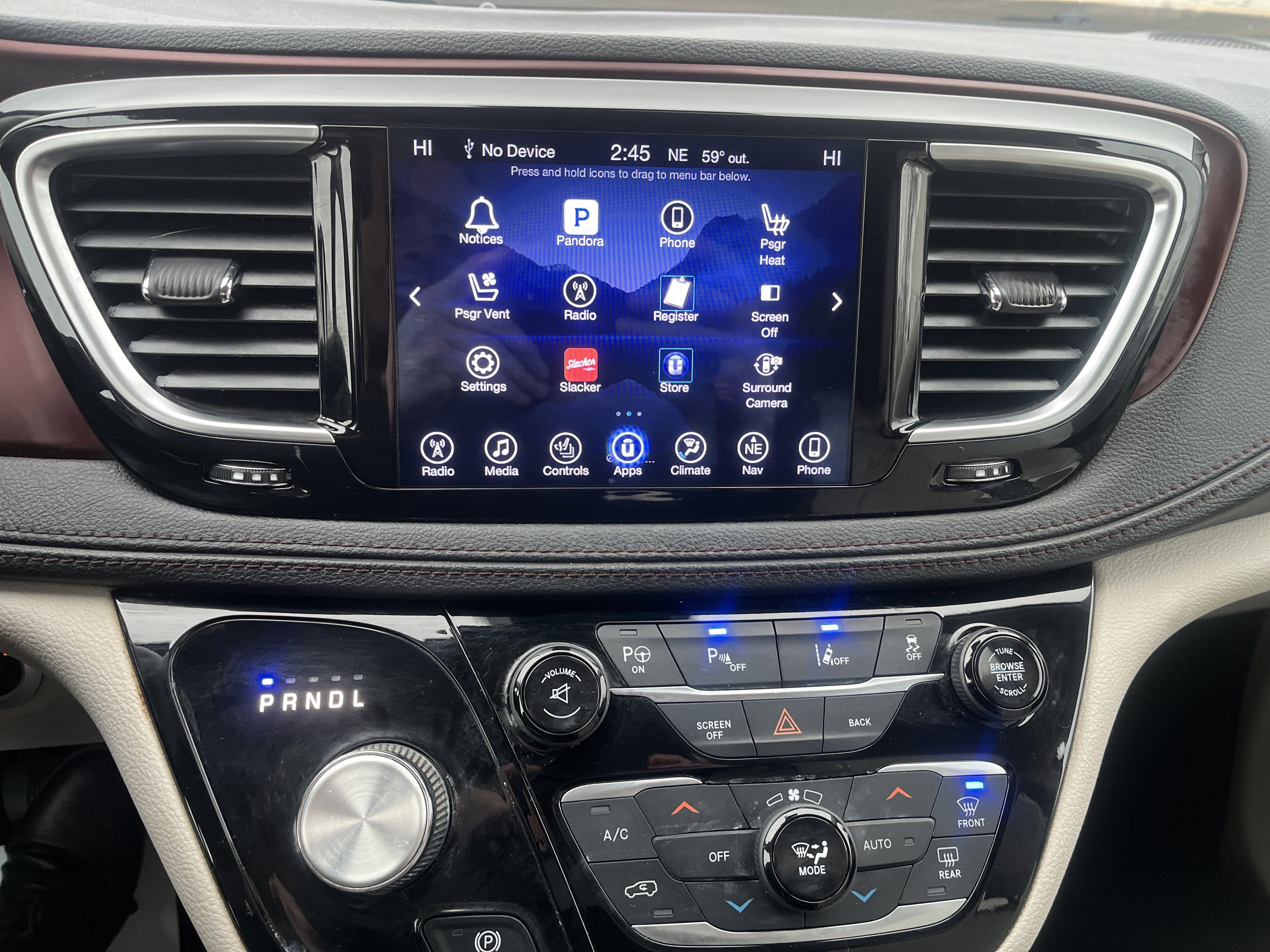 2017 Chrysler Pacifica Limited UConnectTheater&Sound AdvSftyTec 8-Pass&20InchWheelGroups w/Nav DVD AdptvCrz 360DegreeCamera