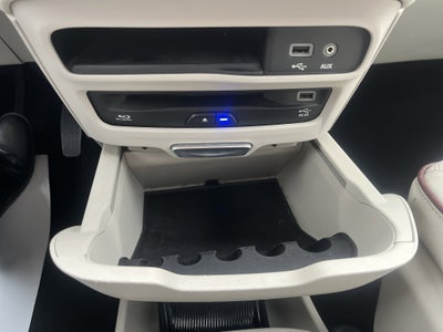 2017 Chrysler Pacifica Limited UConnectTheater&Sound AdvSftyTec 8-Pass&20InchWheelGroups w/Nav DVD AdptvCrz 360DegreeCamera