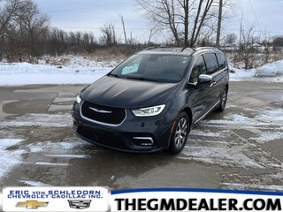 2021 Chrysler Pacifica Hybrid Pinnacle w/AdaptiveCruise Sunroof Nav HtdCldMemLthr HtdSteeringWheel Hands-FreeLftgt