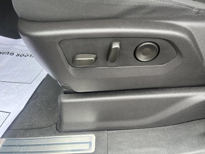 2024 Chevrolet Silverado 1500 LT Crew Cab 4WD w/20s All-TerrrainTires HtdSeats HtdSteeringWheel HD-RearCamera