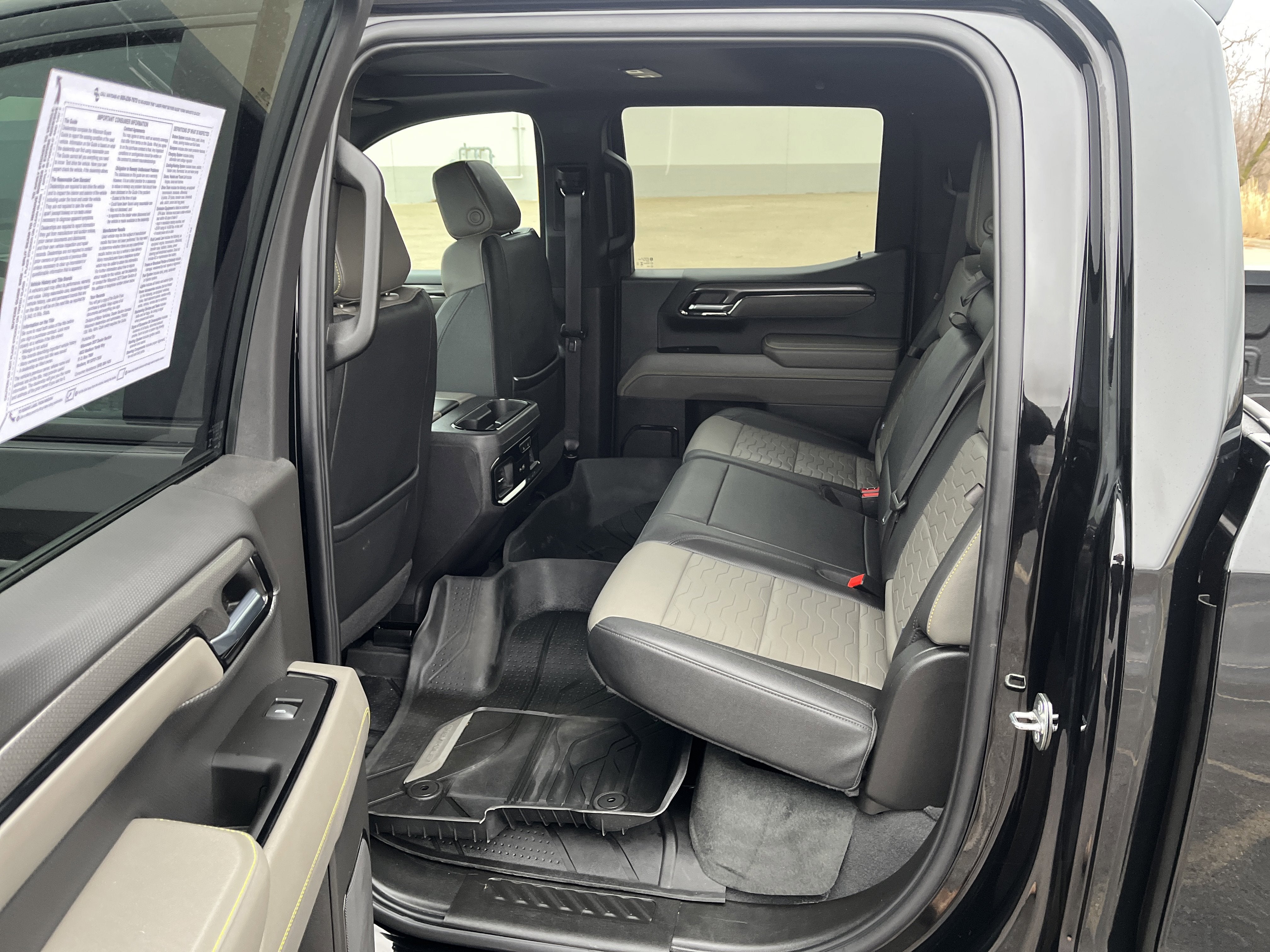 2024 Chevrolet Silverado 1500 ZR2 Crew Cab 4WD 6.2L V8 TechnologyPkg w/Sunroof AdptvCrz Multi-FlexTailgate ActiveExhaust RrCamMrrr