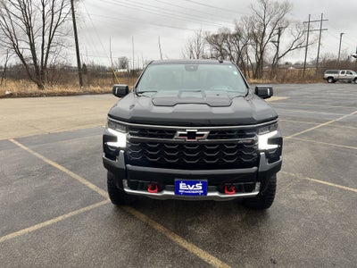 2024 Chevrolet Silverado 1500 ZR2 Crew Cab 4WD 6.2L V8 TechnologyPkg w/Sunroof AdptvCrz Multi-FlexTailgate ActiveExhaust RrCamMrrr