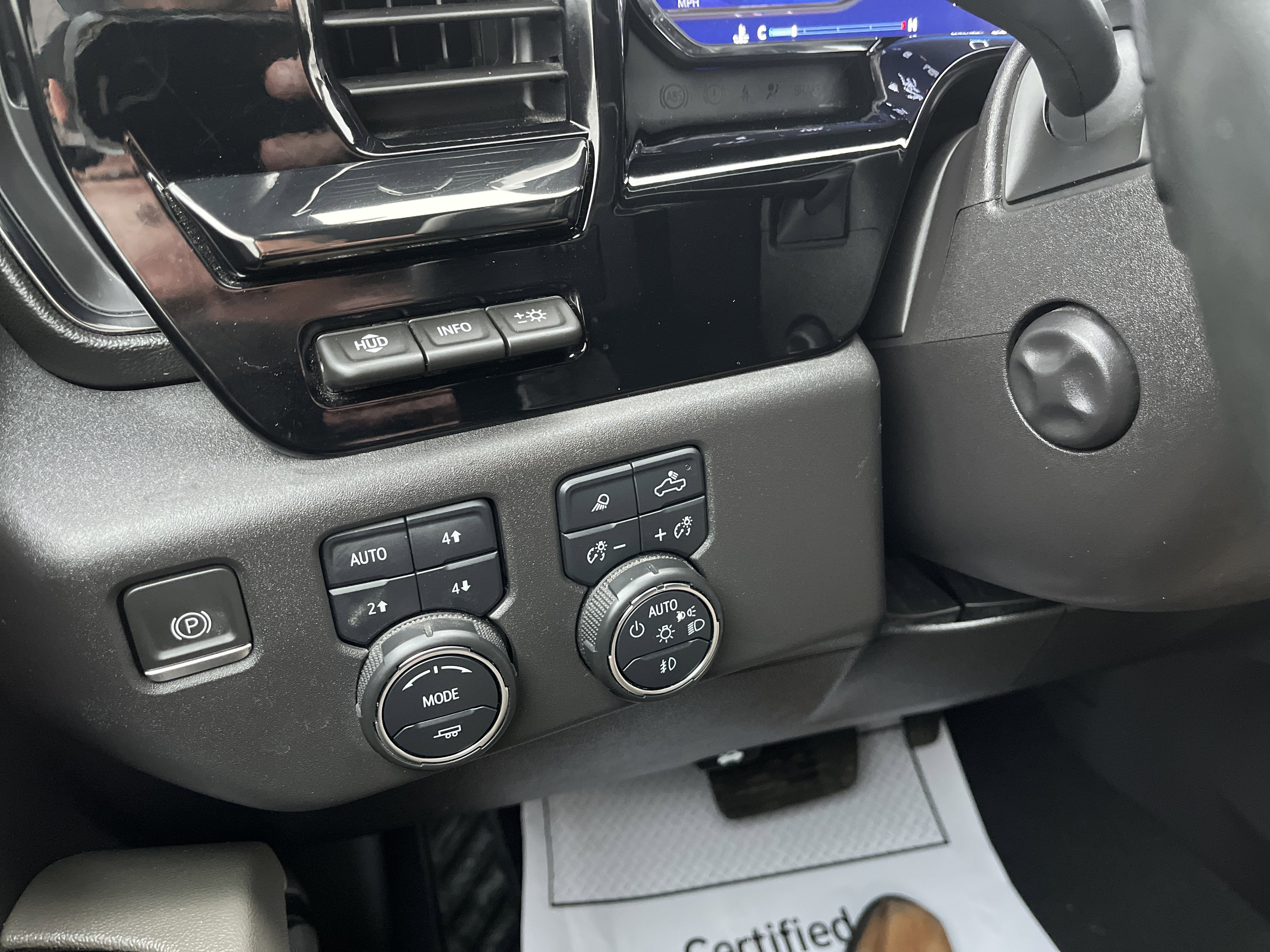 2024 Chevrolet Silverado 1500 ZR2 Crew Cab 4WD 6.2L V8 TechnologyPkg w/Sunroof AdptvCrz Multi-FlexTailgate ActiveExhaust RrCamMrrr