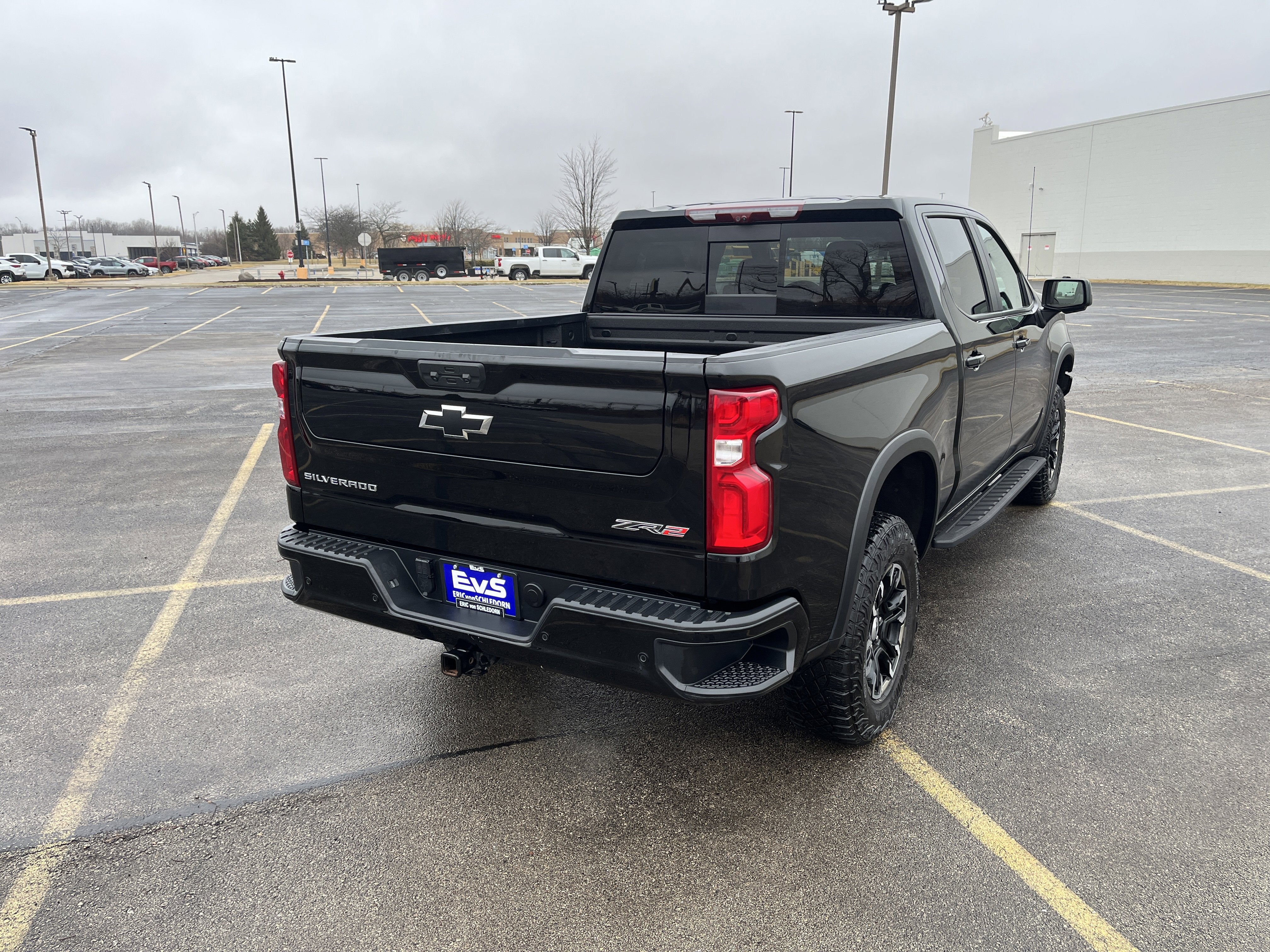 2024 Chevrolet Silverado 1500 ZR2 Crew Cab 4WD 6.2L V8 TechnologyPkg w/Sunroof AdptvCrz Multi-FlexTailgate ActiveExhaust RrCamMrrr
