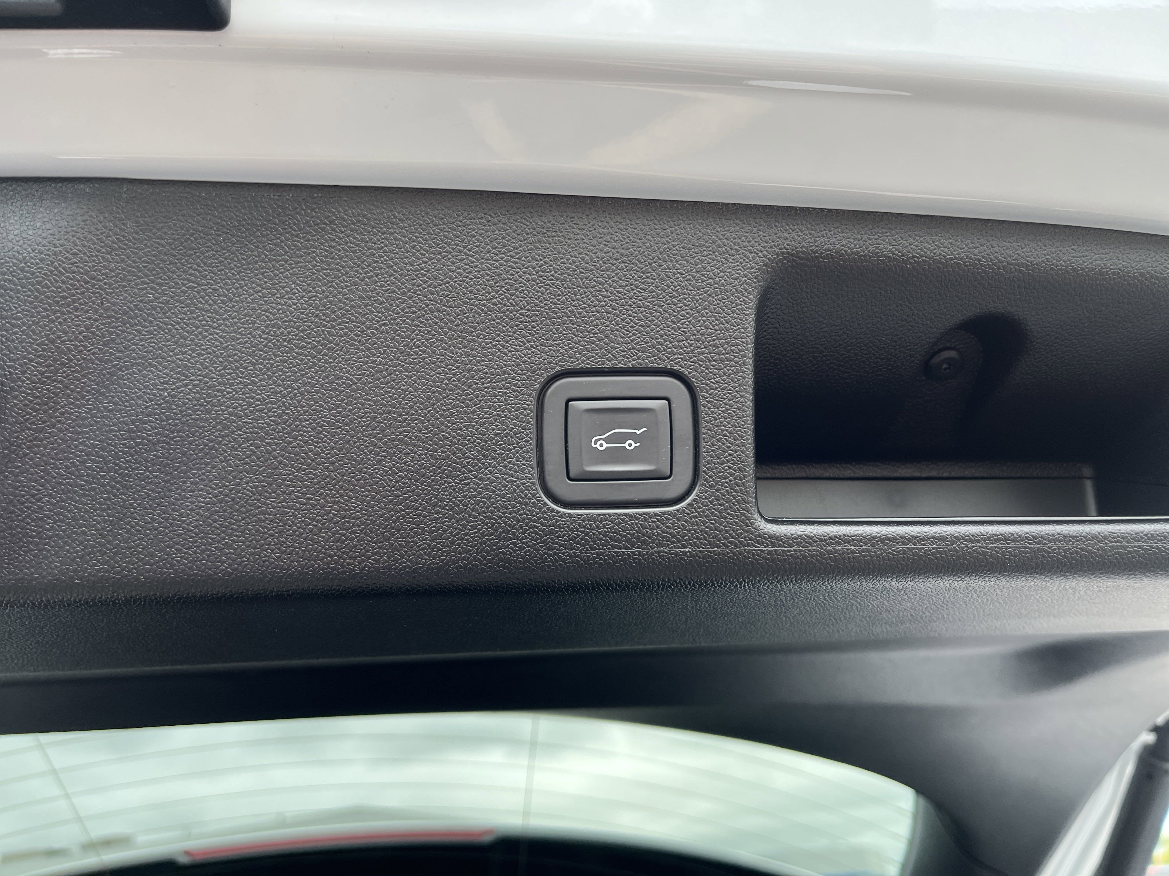 2025 Chevrolet Equinox EV LT FWD ActiveSafety2 Comfort ConvPkgs w/HtdSeats AutosensePwrLiftgate DualLevelChargeCord