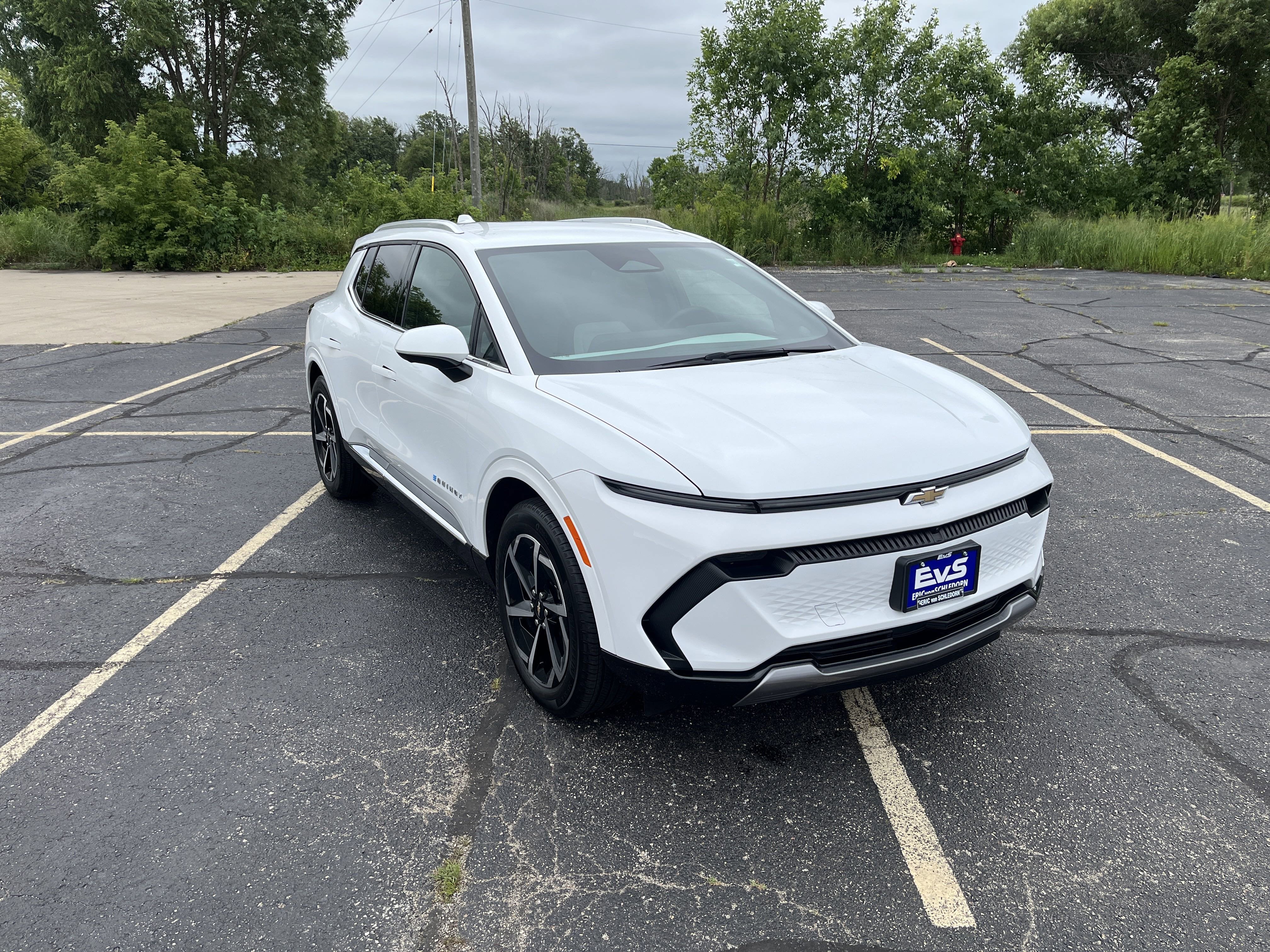 2025 Chevrolet Equinox EV LT FWD ActiveSafety2 Comfort ConvPkgs w/HtdSeats AutosensePwrLiftgate DualLevelChargeCord