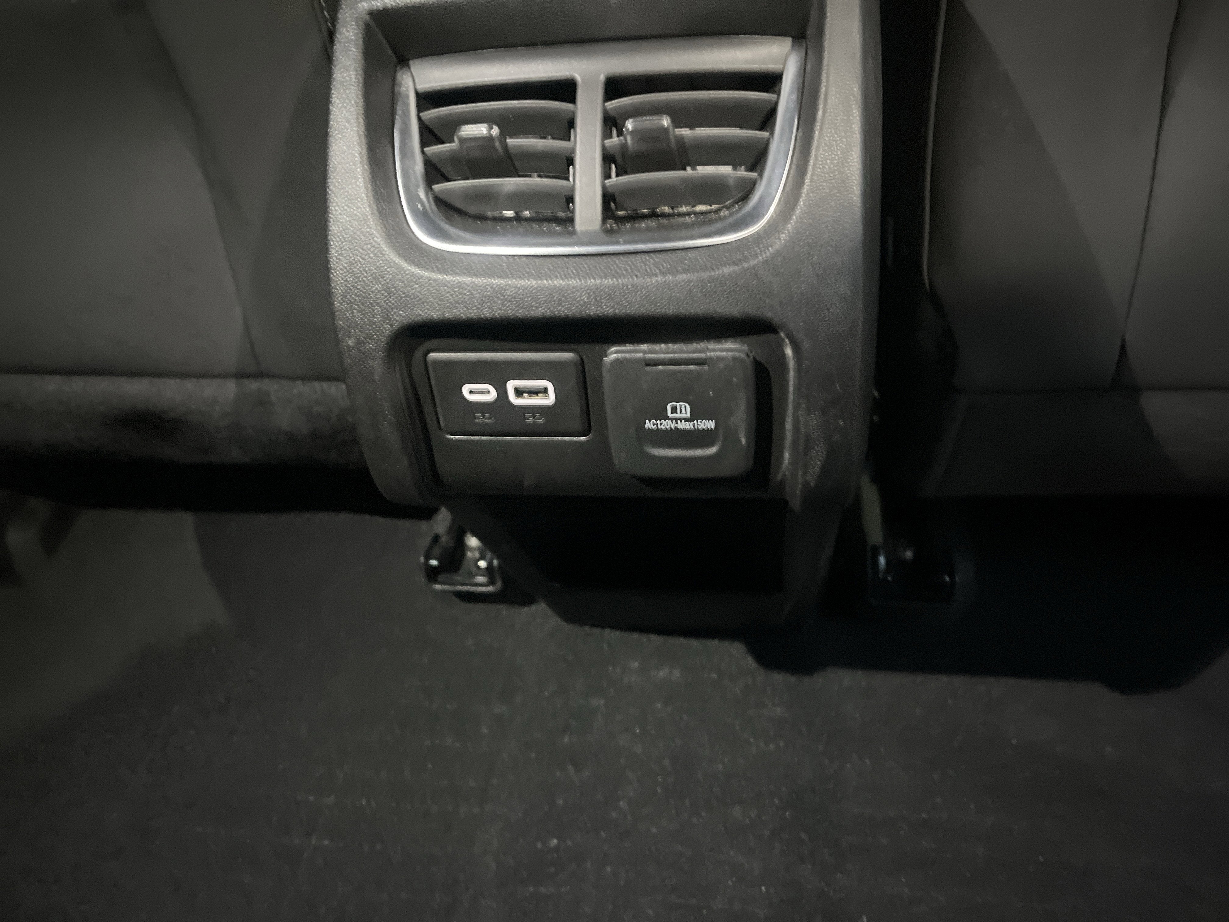 2024 Chevrolet Blazer 3LT FWD 2.0T Sound&TechnologyPkg w/20s Nav Bose RrCamMirror HD-SrrndVsn HtdLthr BlackBowties