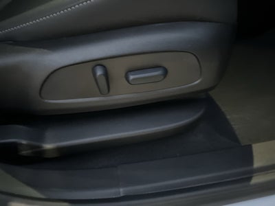 2024 Chevrolet Blazer 3LT FWD 2.0T Sound&TechnologyPkg w/20s Nav Bose RrCamMirror HD-SrrndVsn HtdLthr BlackBowties