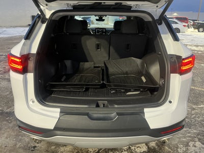 2024 Chevrolet Blazer 3LT FWD 2.0T Sound&TechnologyPkg w/20s Nav Bose RrCamMirror HD-SrrndVsn HtdLthr BlackBowties