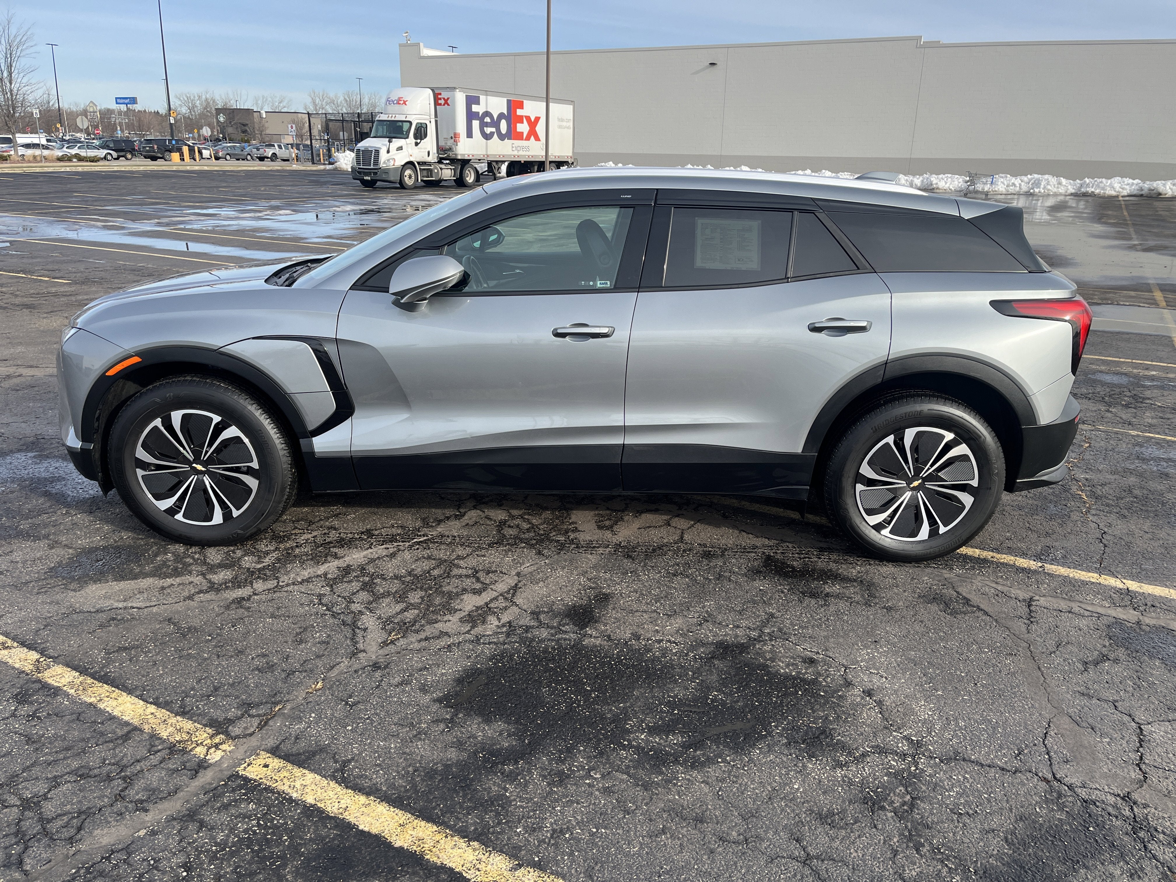 2024 Chevrolet Blazer EV LT eAWD Cmft&Conv Conv&DrvrConfPkgs w/Sunroof AdptvCrz HtdEvotex HtdStrngWhl 8-WayPwrDrvrSeat