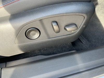 2025 Chevrolet Blazer EV RS eAWD w/Dual-LevelChargeCord 21s AdptvCrz HtdCldMemLthr HD-SrrndVsn