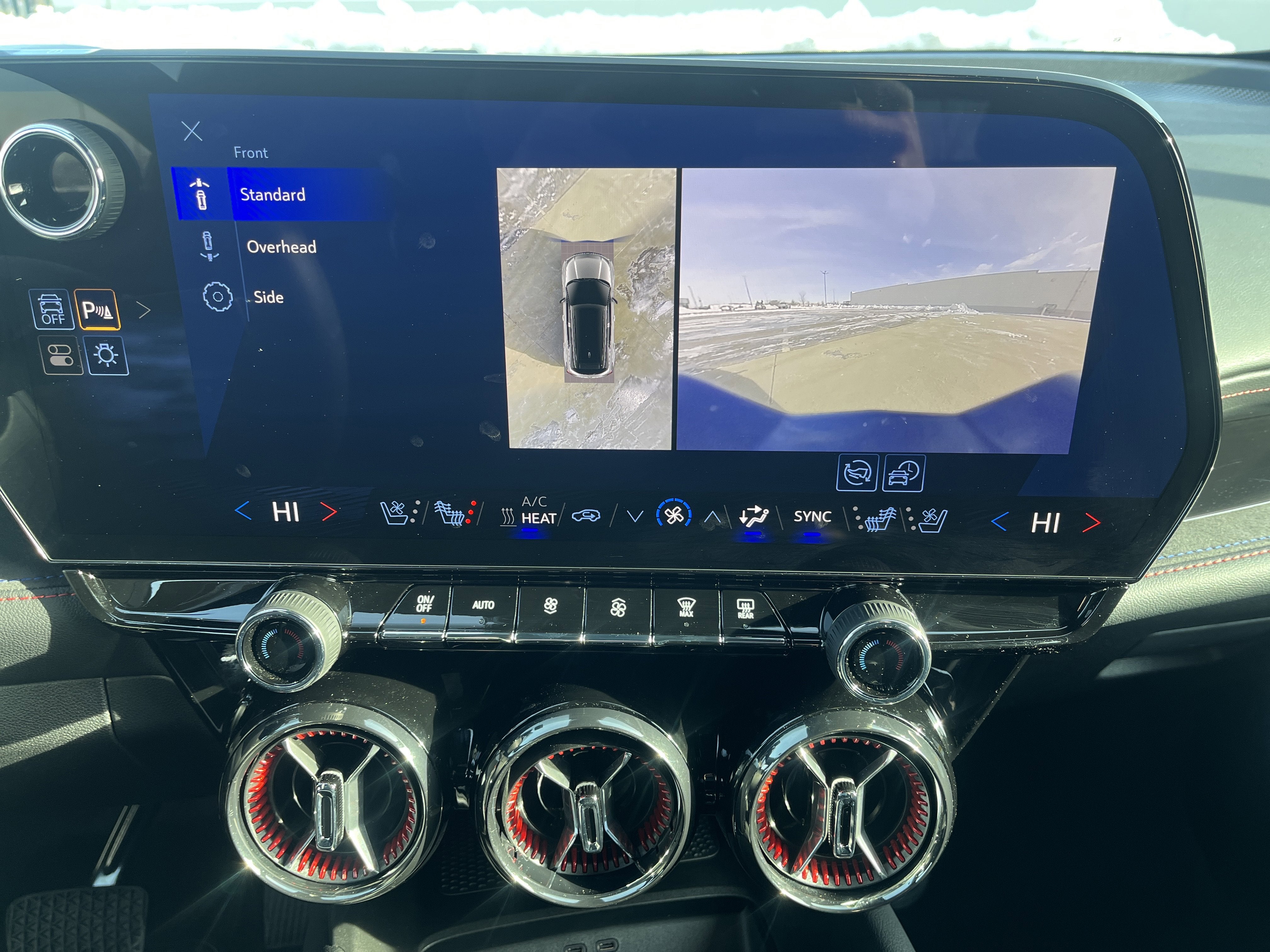 2025 Chevrolet Blazer EV RS eAWD w/Dual-LevelChargeCord 21s AdptvCrz HtdCldMemLthr HD-SrrndVsn