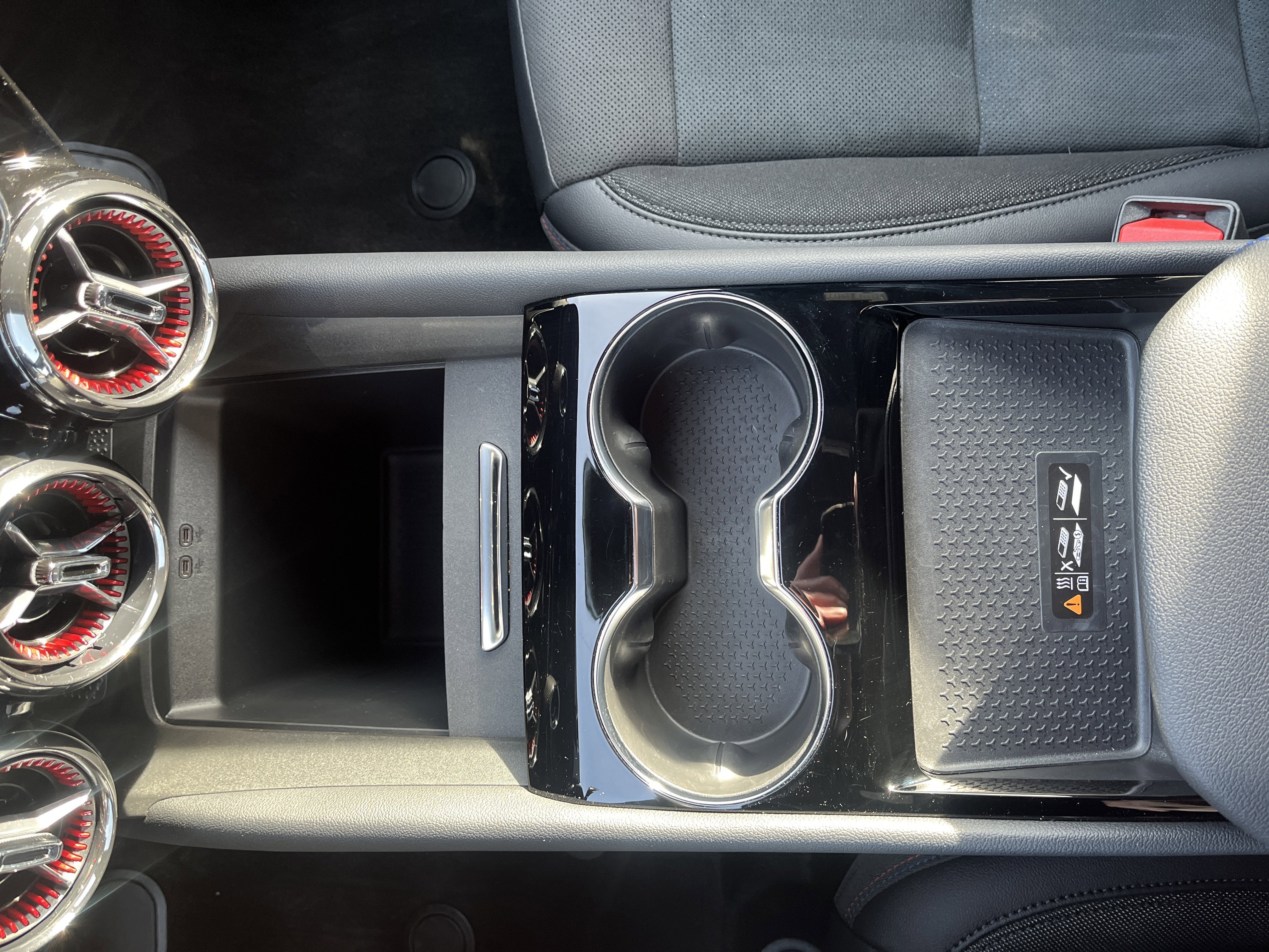 2025 Chevrolet Blazer EV RS eAWD w/Dual-LevelChargeCord 21s AdptvCrz HtdCldMemLthr HD-SrrndVsn