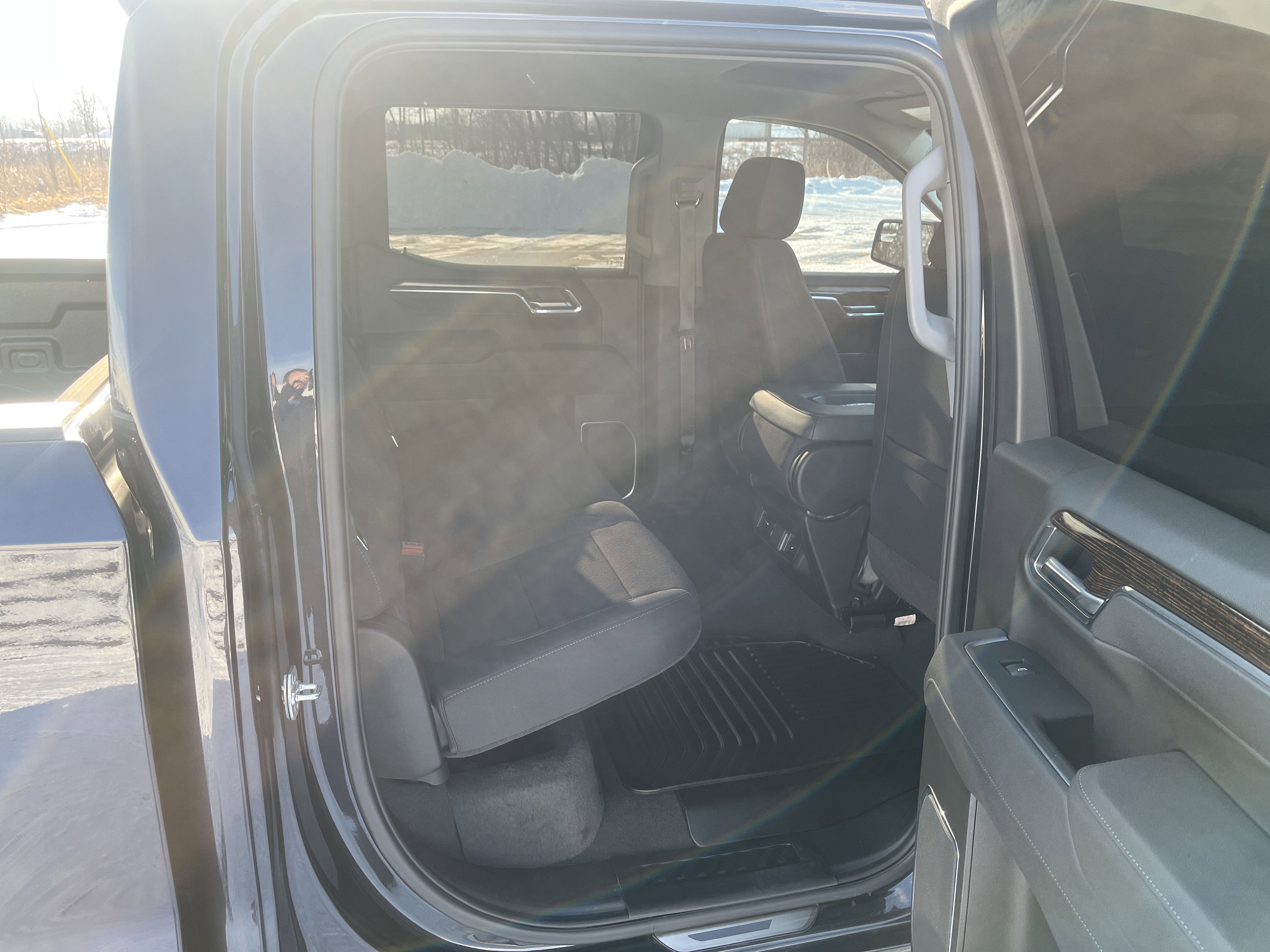 2025 GMC Sierra 1500 Elevation X31 Crew Cab 4WD 3.0L DuramaxDiesel w/HtdSeats HtdSteeringWheel 10-WayPwrDrvrSeat