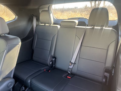 2025 Buick Enclave Preferred AWD w/Heated Seats HtdSteeringWheel Bose 20s HD-SurroundVision