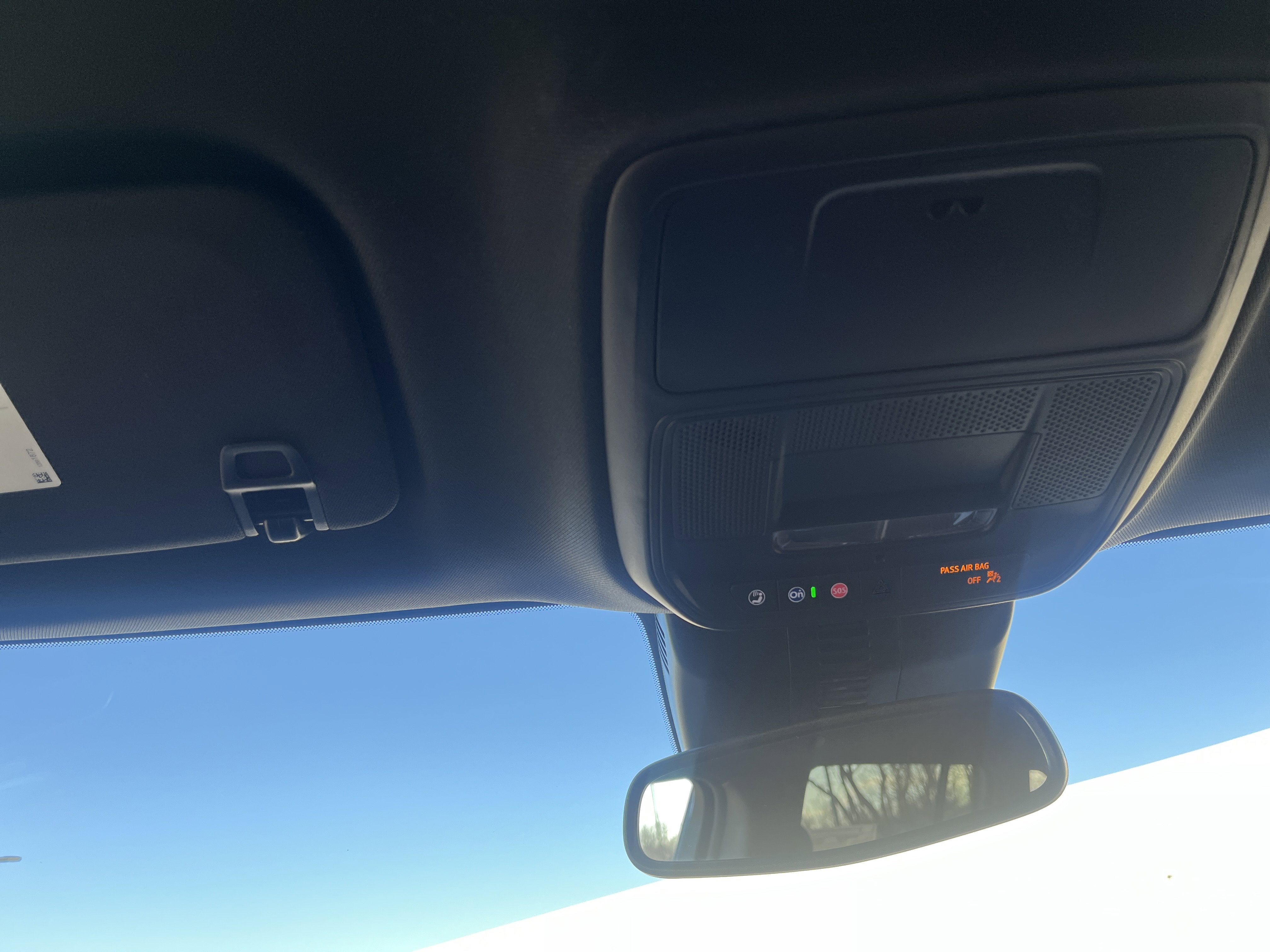 2025 Buick Enclave Preferred AWD w/Heated Seats HtdSteeringWheel Bose 20s HD-SurroundVision