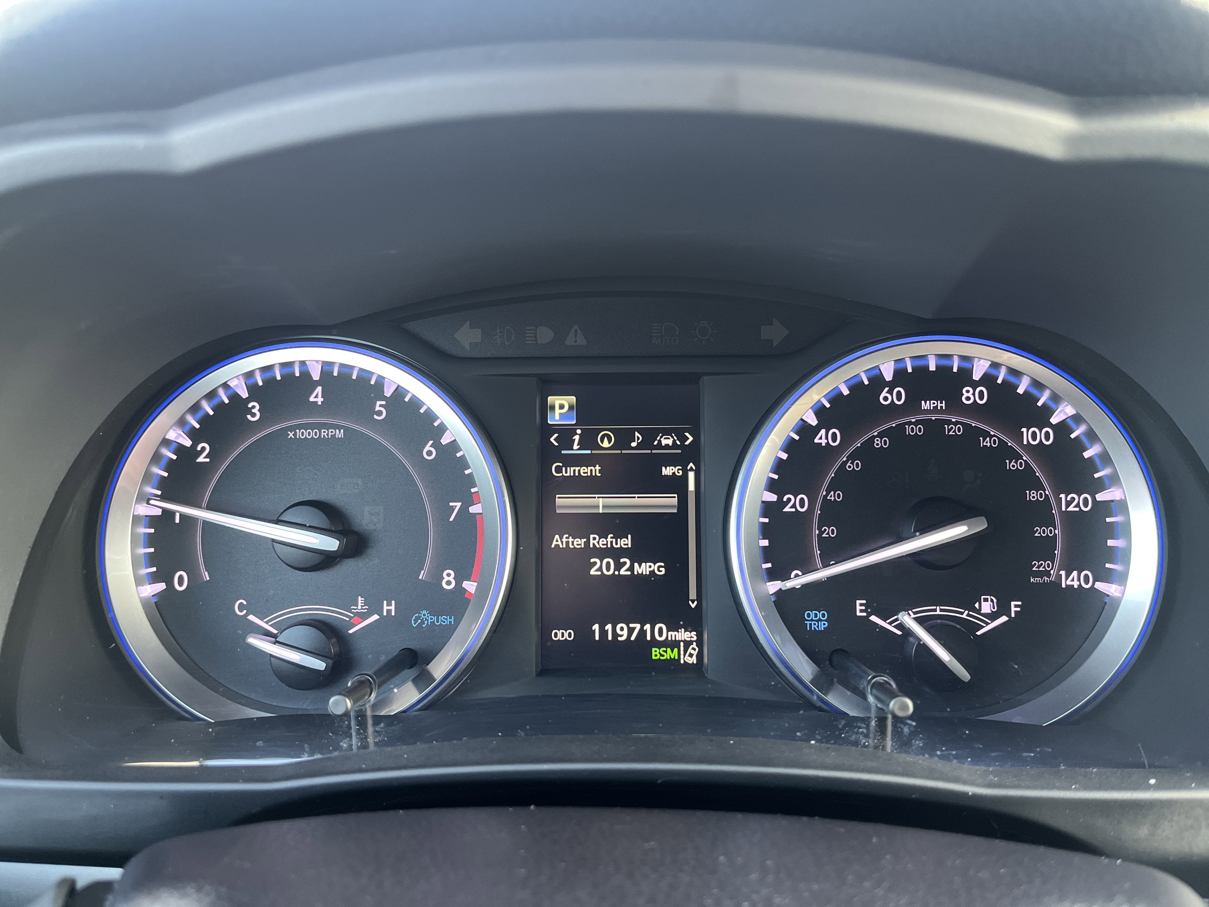 2019 Toyota Highlander XLE AWD V6 w/Sunroof Nav HeatedLeatherSeats