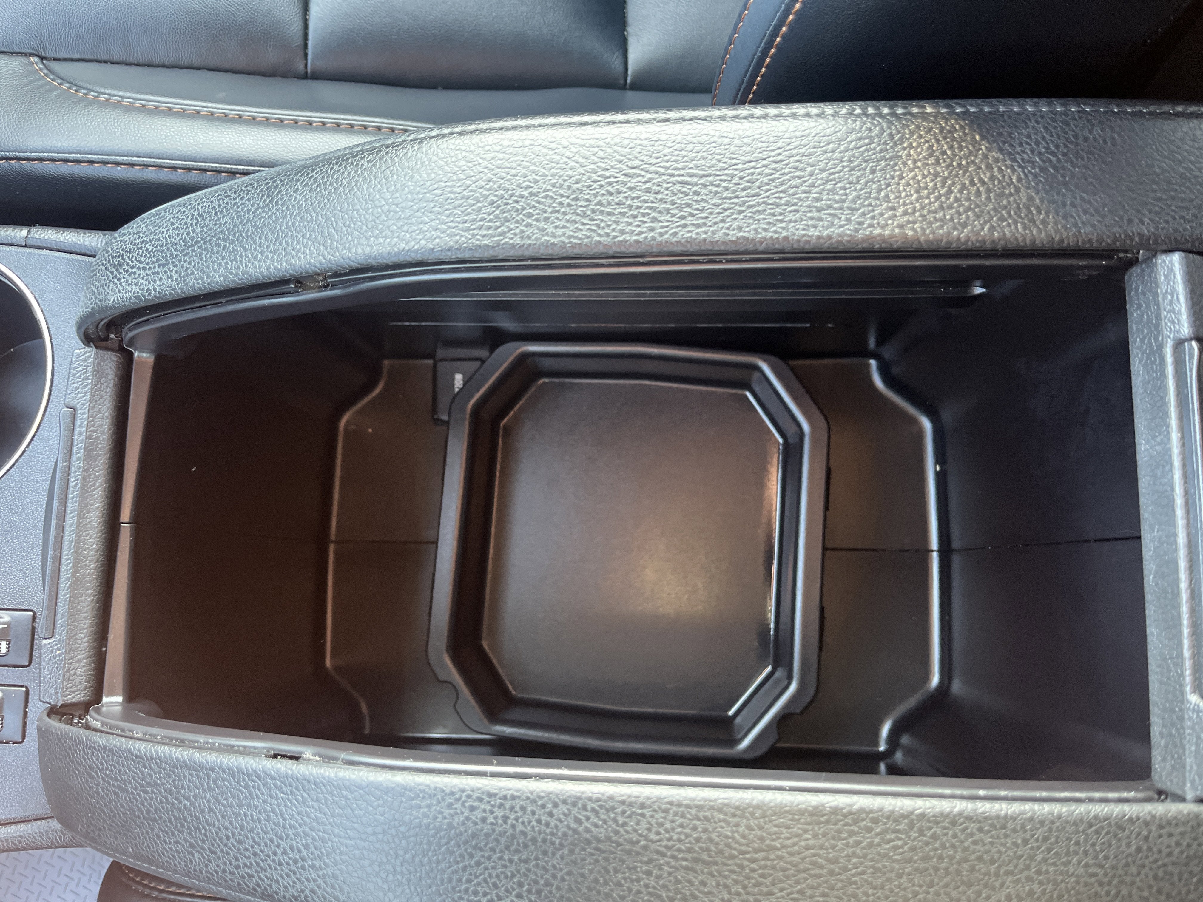 2019 Toyota Highlander XLE AWD V6 w/Sunroof Nav HeatedLeatherSeats