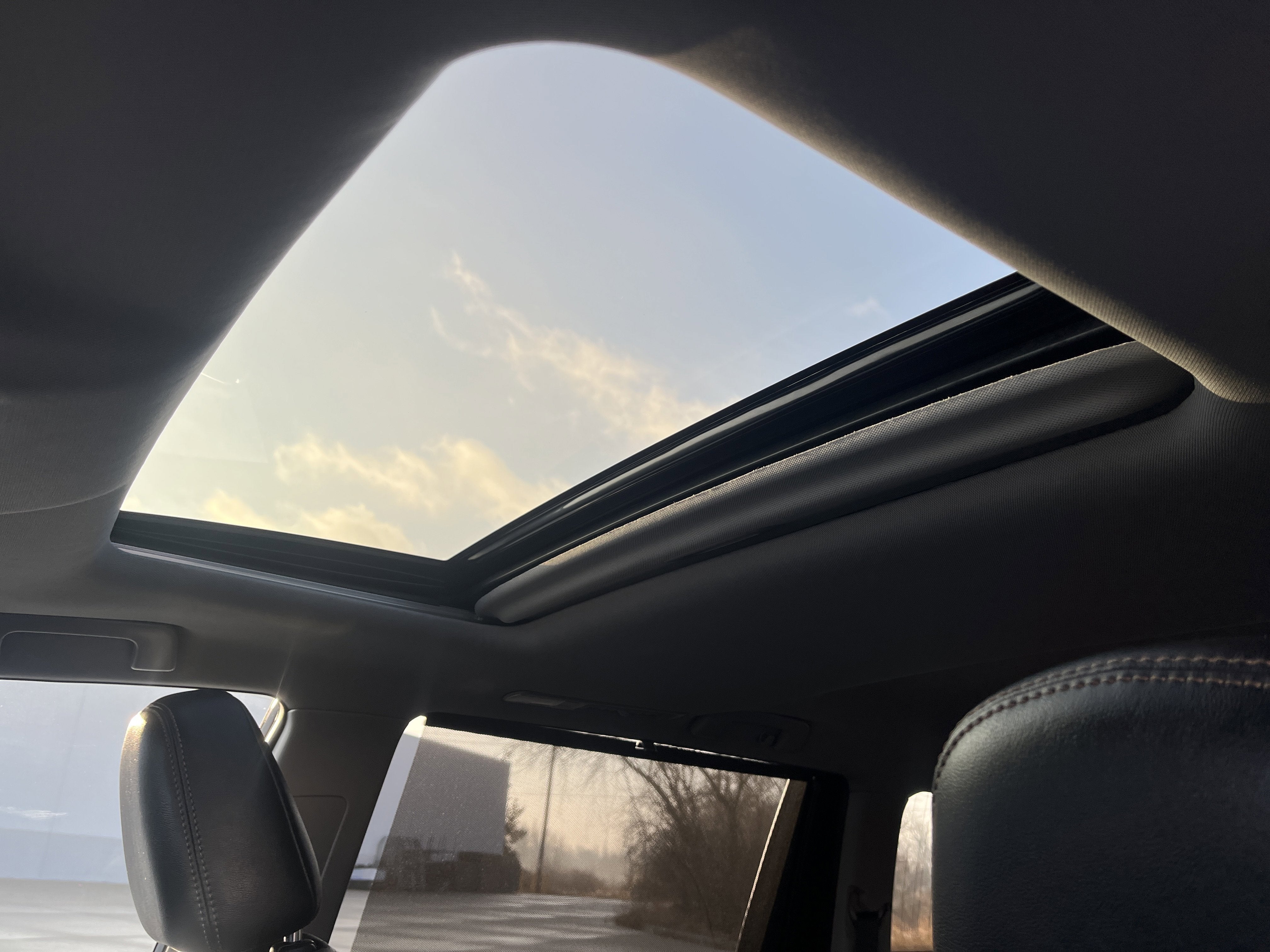 2019 Toyota Highlander XLE AWD V6 w/Sunroof Nav HeatedLeatherSeats