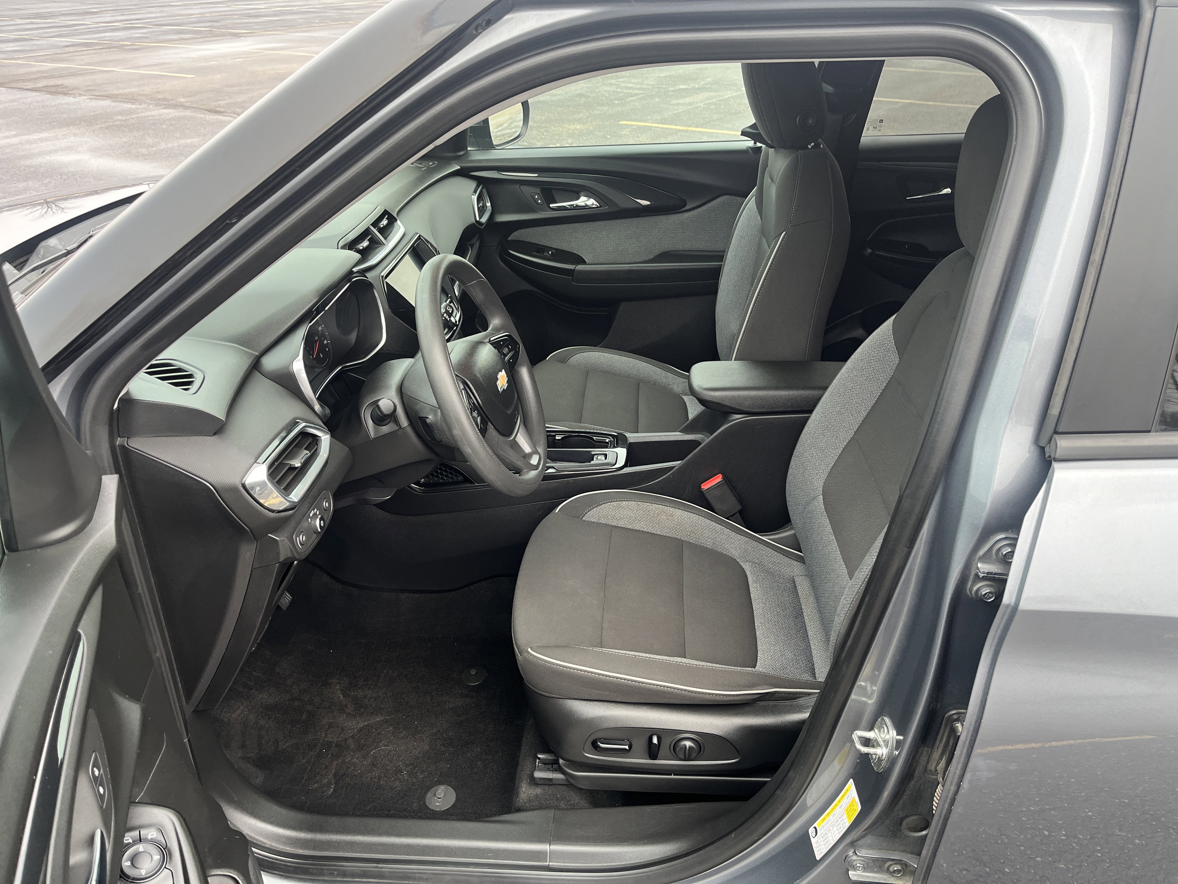 2022 Chevrolet Trailblazer LT AWD Convenience DriverConfidencePkgs w/HeatedSeats 8-InchRadio 10-WayPwrDrvrSeat