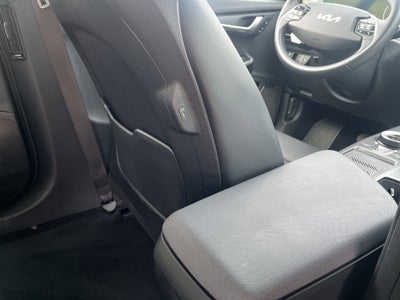 2022 Kia EV6 Wind AWD TechnologyPkg w/Nav HtdCldLthr HtdSteeringWheel SrrndVsn BlindSpotViewMonitor