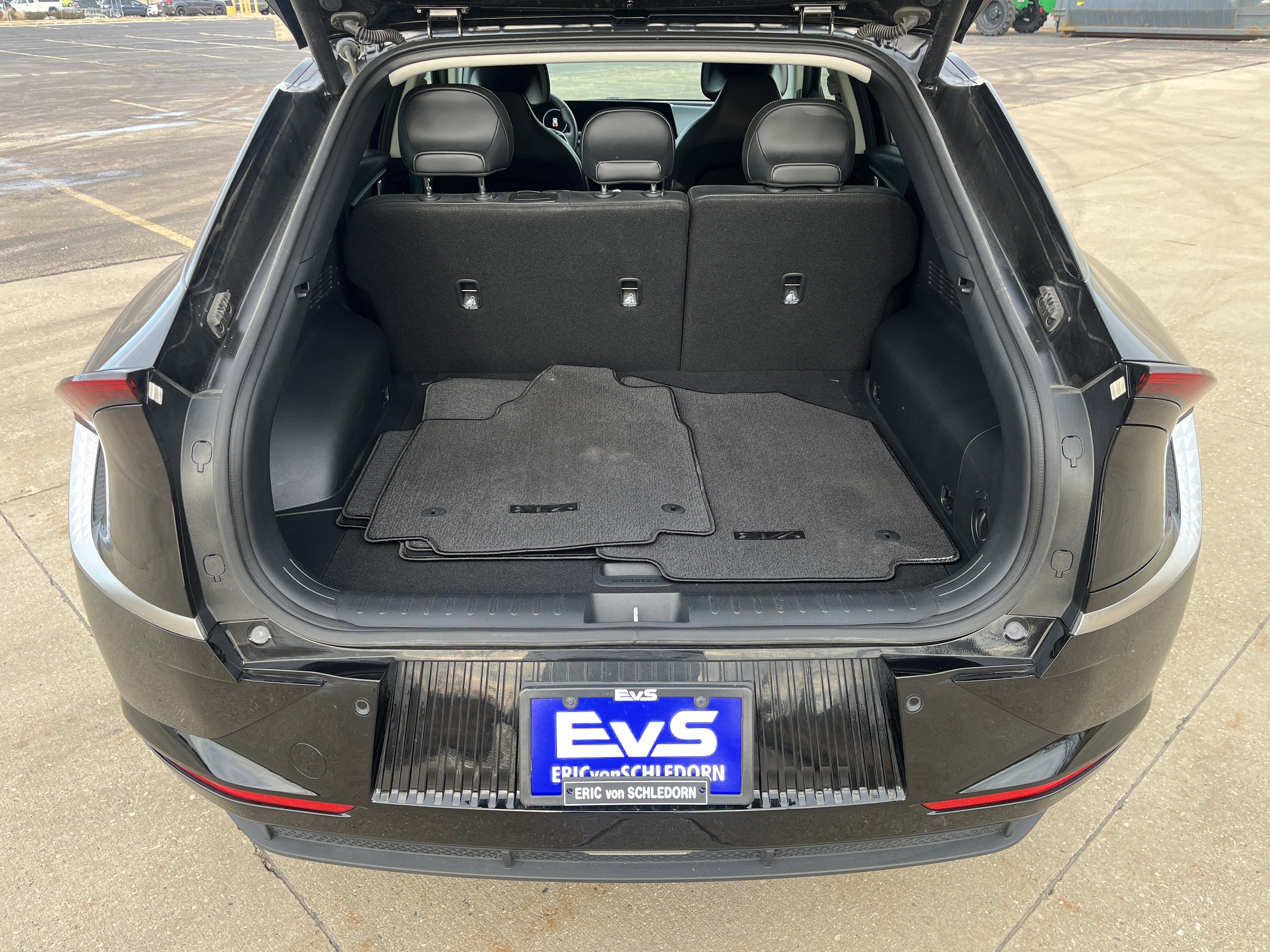 2022 Kia EV6 Wind AWD TechnologyPkg w/Nav HtdCldLthr HtdSteeringWheel SrrndVsn BlindSpotViewMonitor