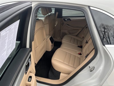 2020 Porsche Macan Turbo AWD w/Nav