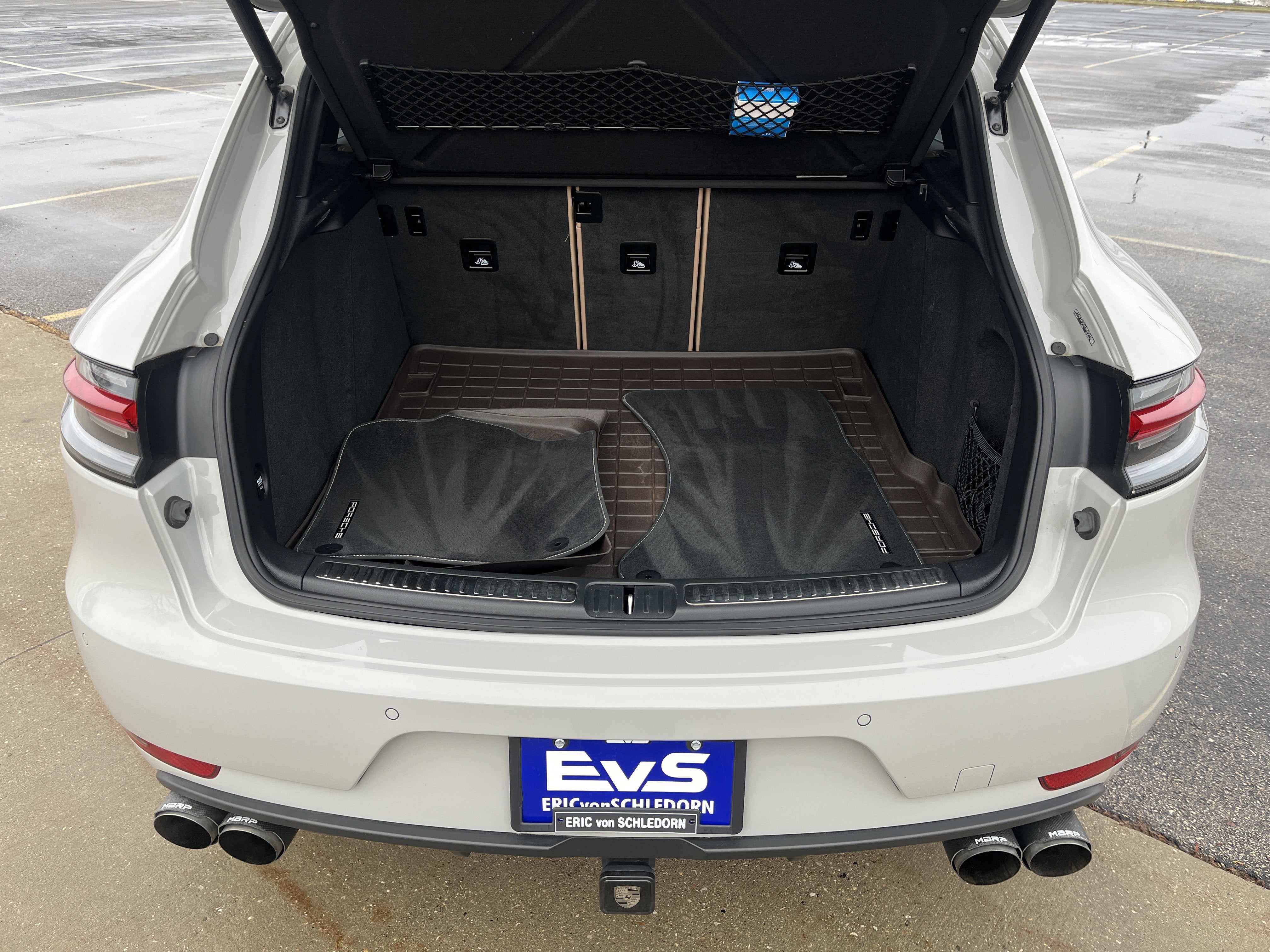 2020 Porsche Macan Turbo AWD w/Nav